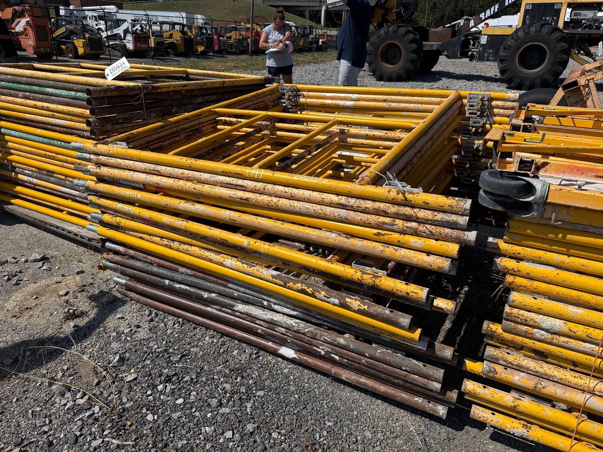 PALLET OF SCAFFOLDING (APPROX. 19 PC) (A52706)