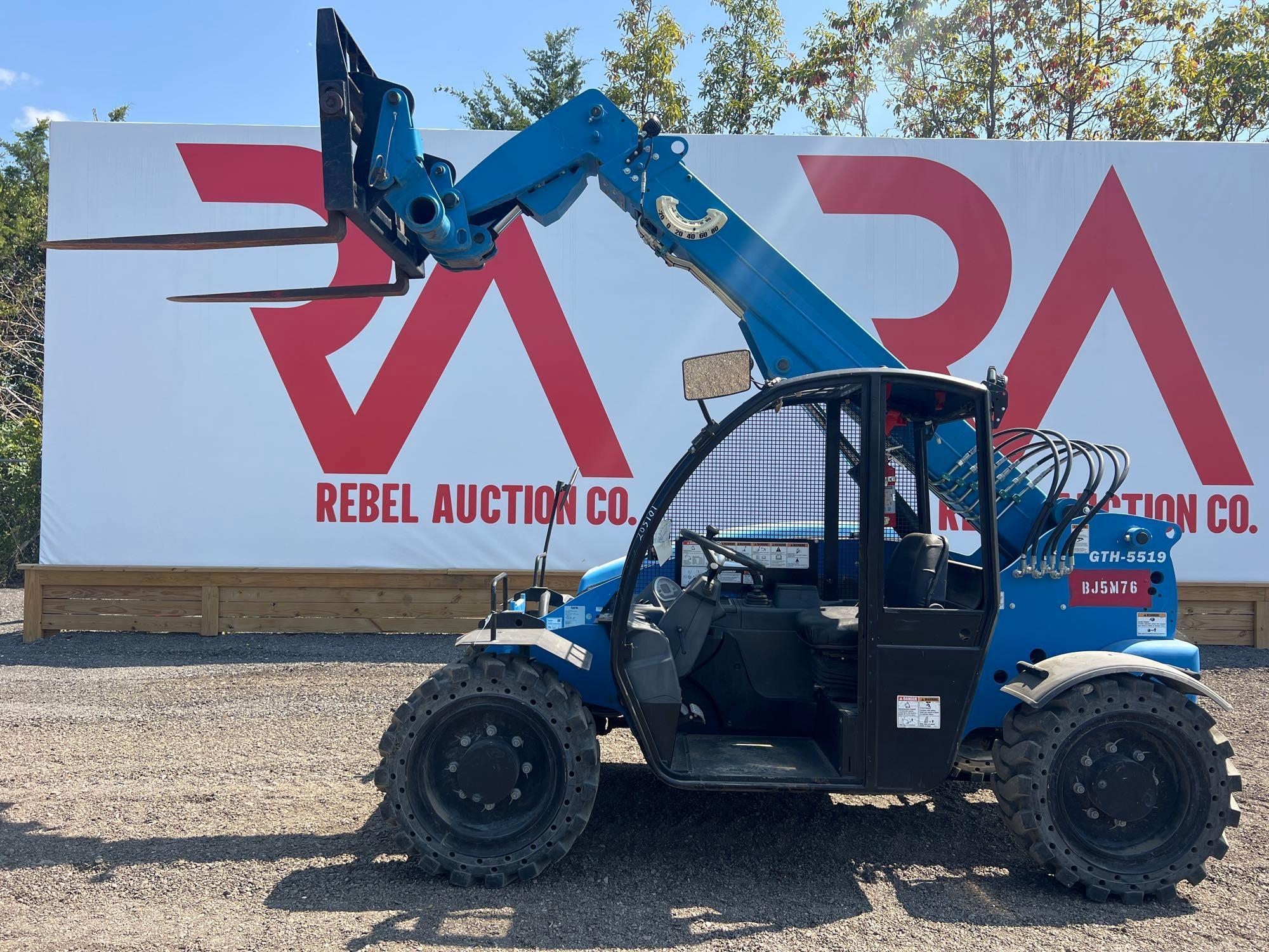2019 GENIE GTH-5519 TELESCOPIC FORKLIFT (A52706)