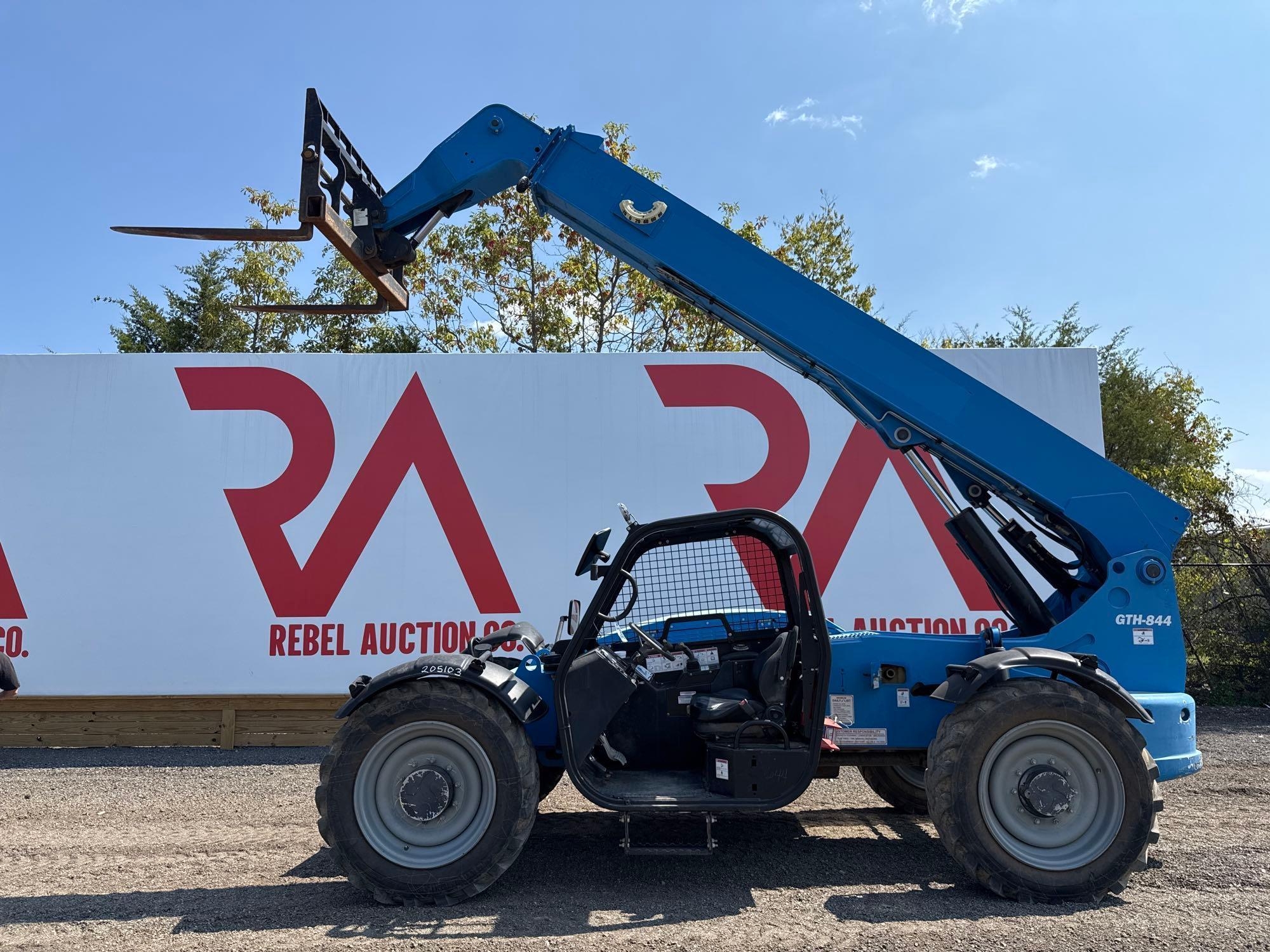 GENIE GTH-844 TELESCOPIC FORKLIFT (A52706)