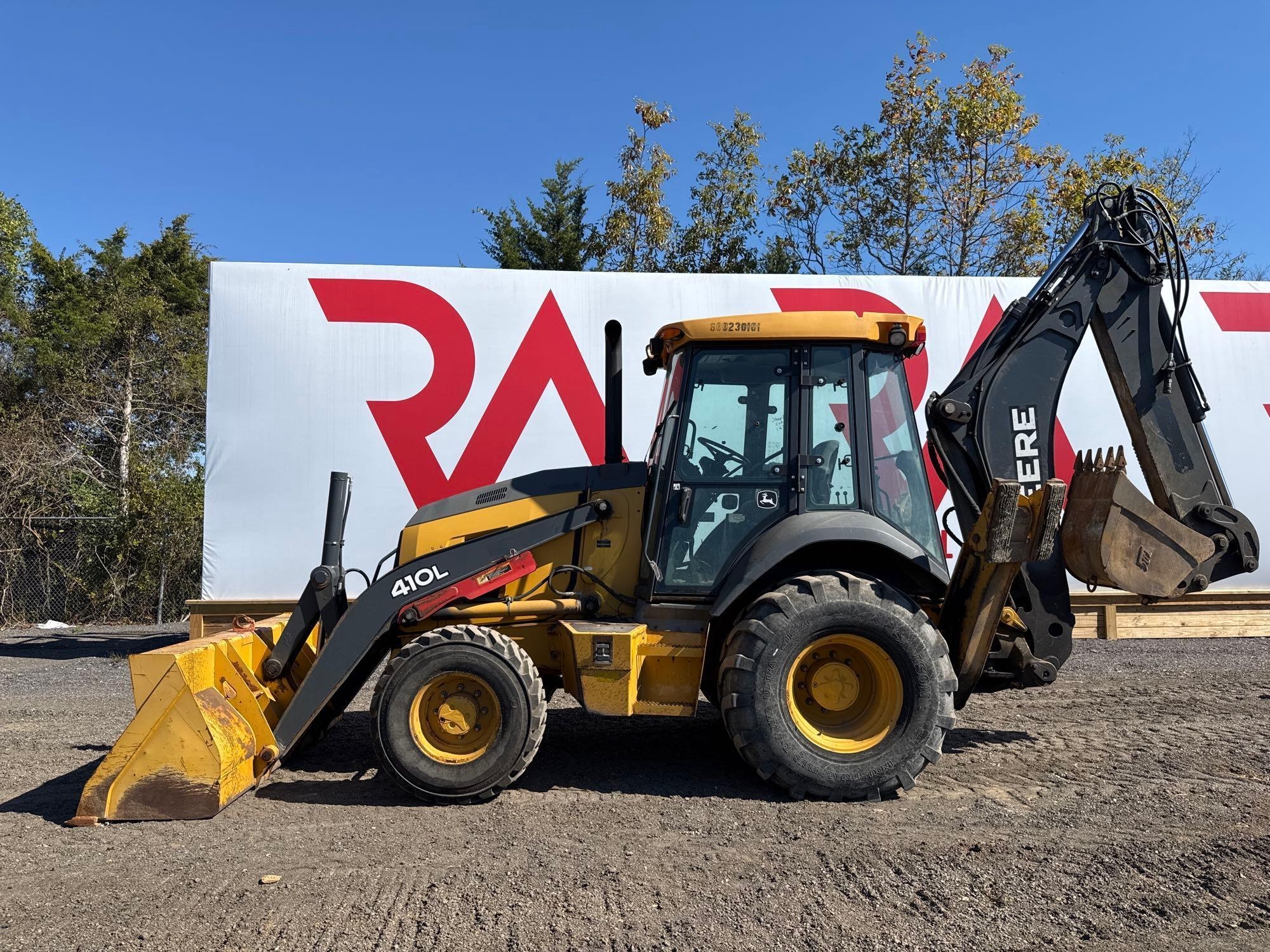 JOHN DEERE 410L LOADER BACKHOE (A52706)