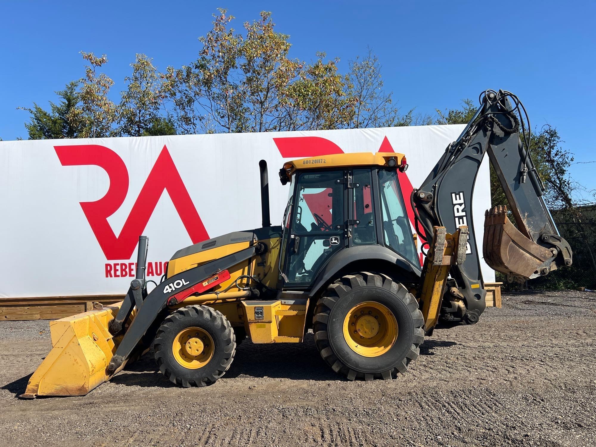 JOHN DEERE 410L LOADER BACKHOE (A52706)