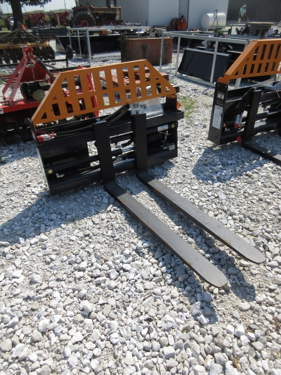 Wolverine Quick Attach Hydro Pallet Forks (A50515)