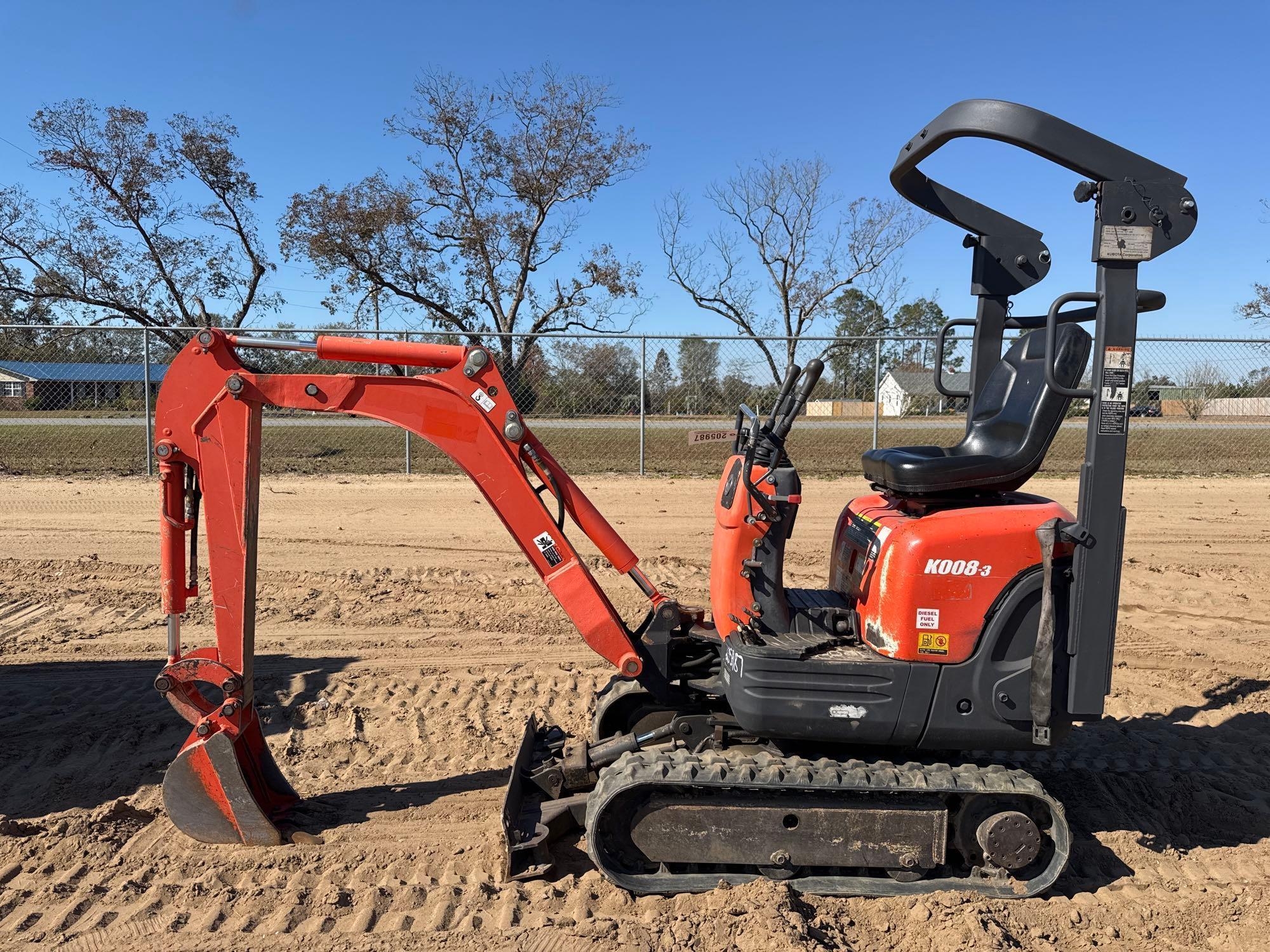 2016 KUBOTA K008-3 MINI EXCAVATOR (A52709)