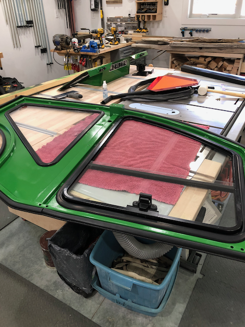 206 Cab Door R Parts Finish.png