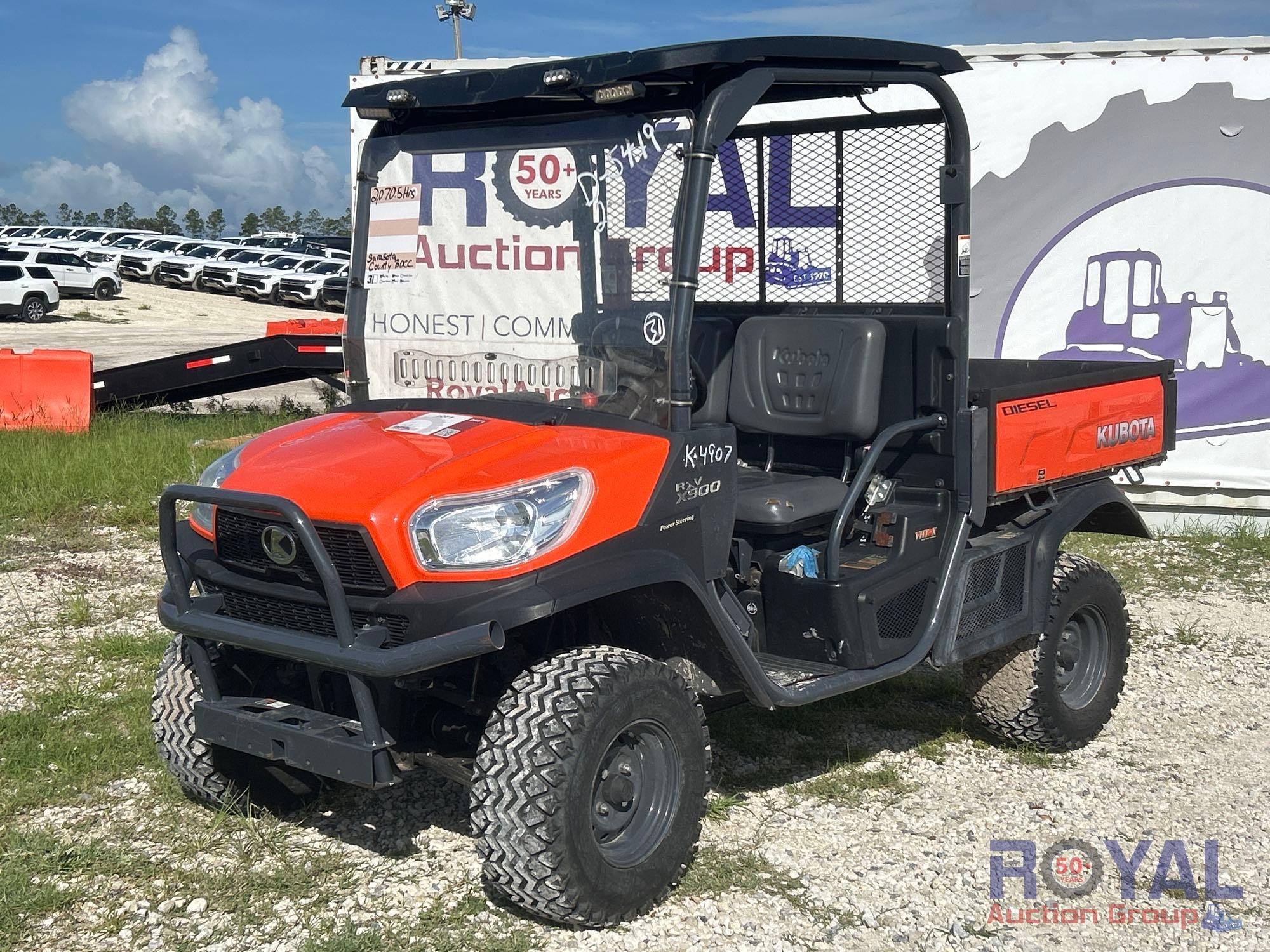 2016 Kubota RTV-X900 4x4 Utility Cart (A51691)