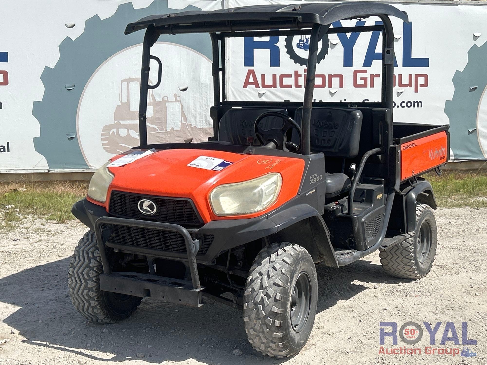 RTV X900 Kubota cart (A53421)