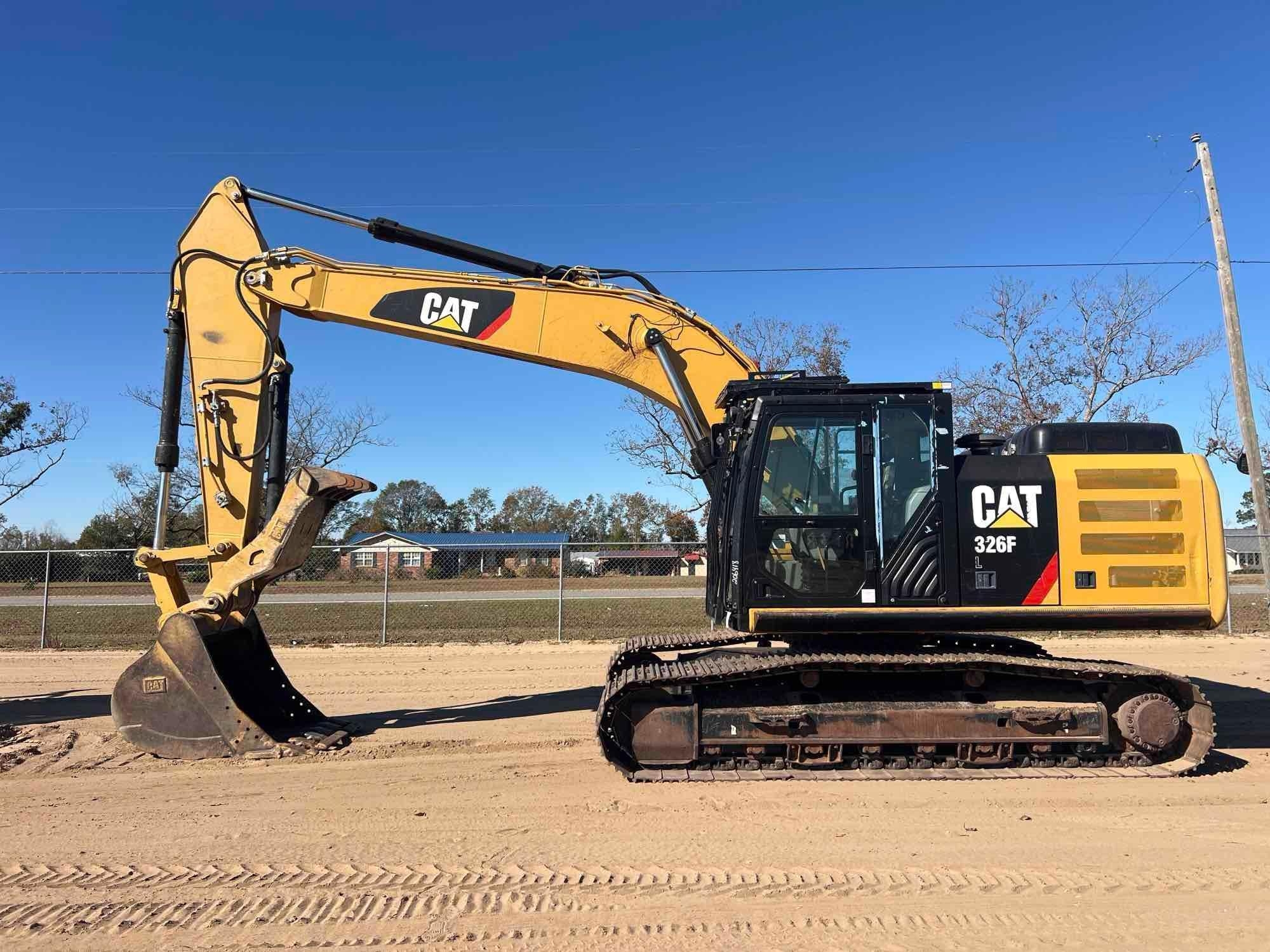 2019 CATERPILLAR 326FL EXCAVATOR (A52709)