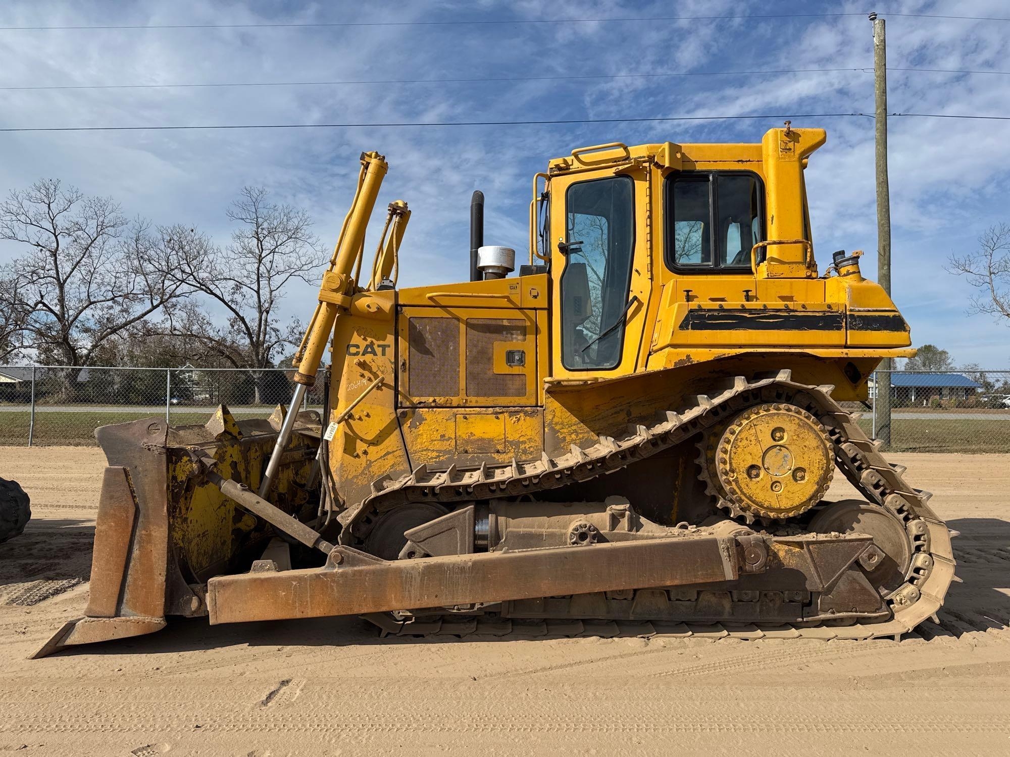 1987 CATERPILLAR D6H HIGH TRACK CRAWLER DOZER (A52709)