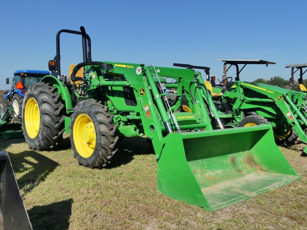2022 John Deere 5055E (A53317)