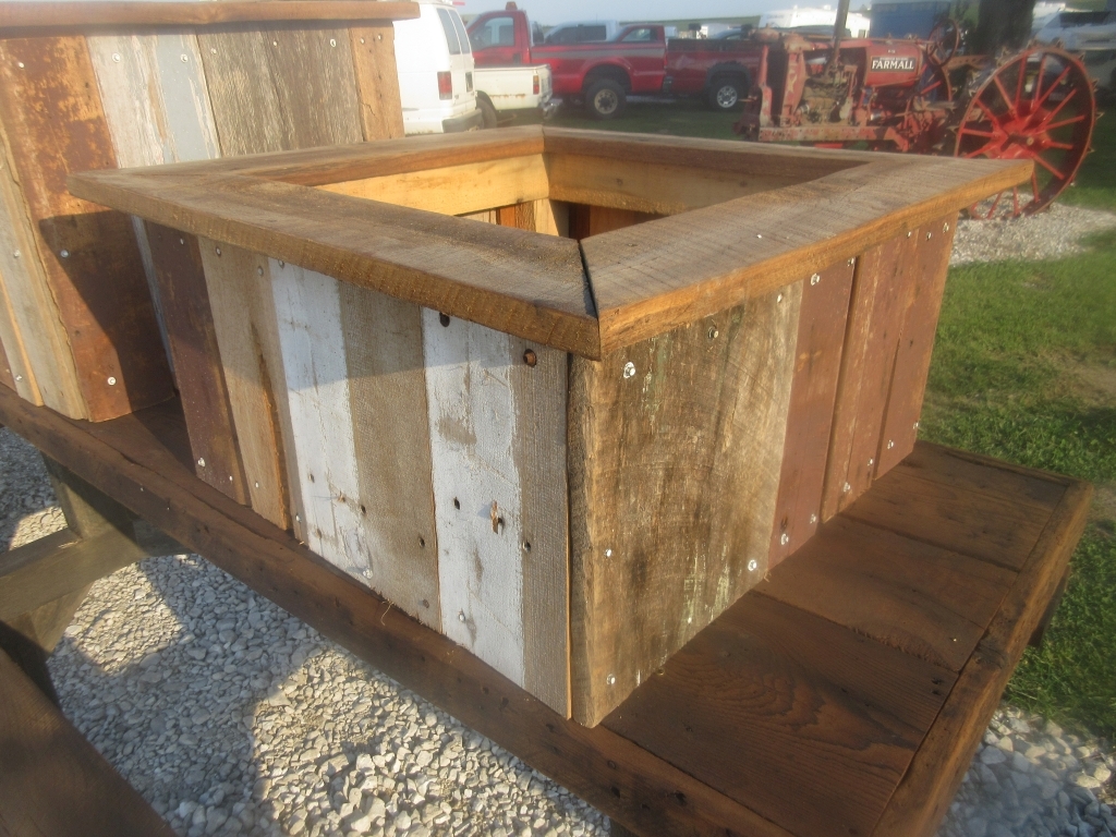 Barn Wood Planter Box (A50515)