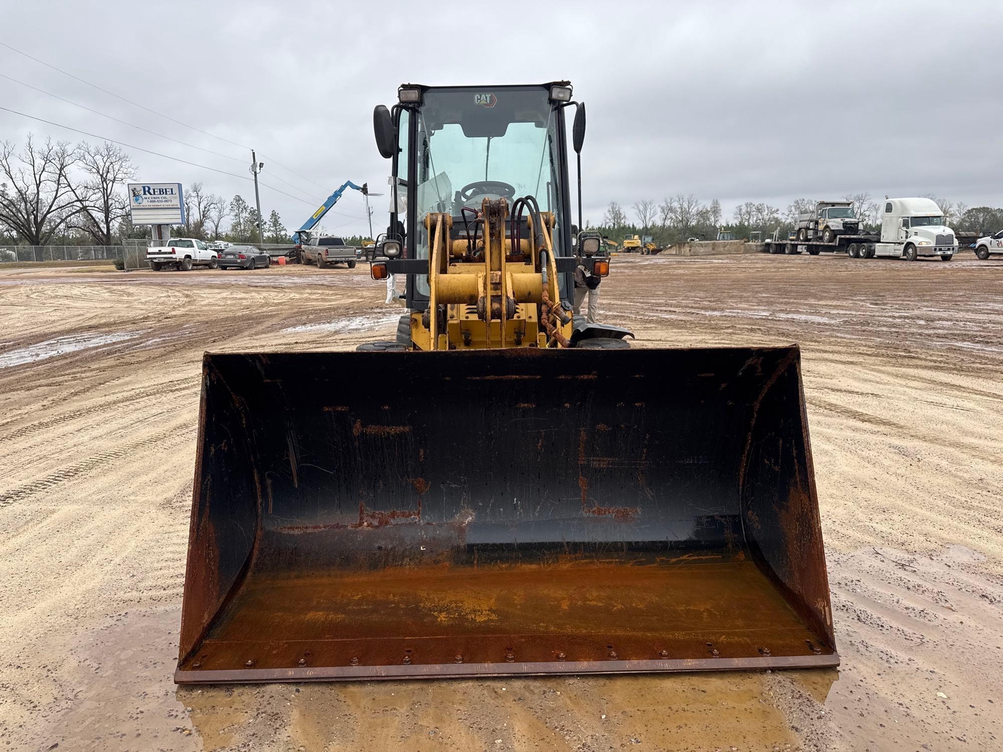CATERPILLAR 903D WHEEL LOADER (A52709)