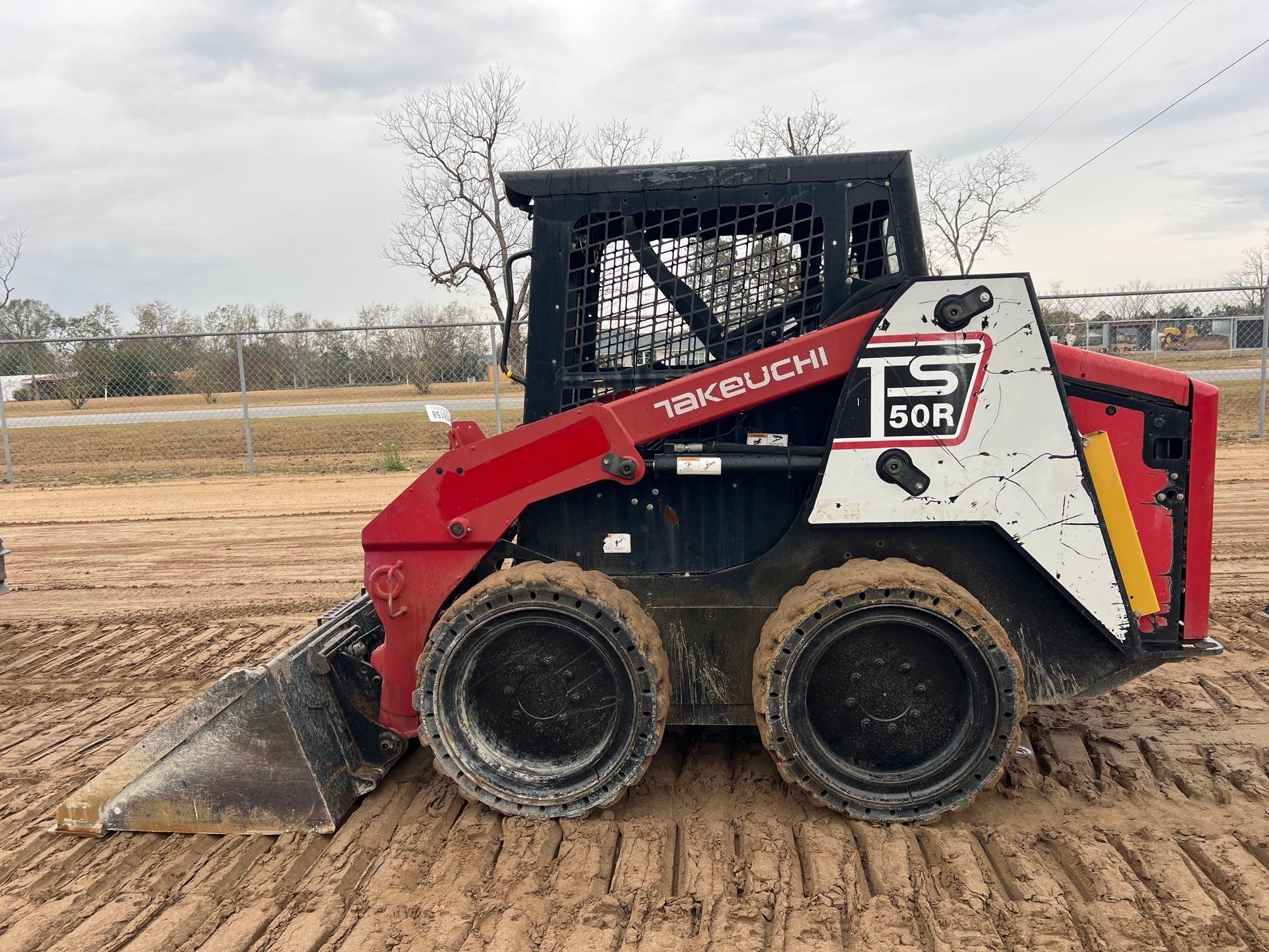 TAKEUCHI TS50R SKID STEER (A52709)