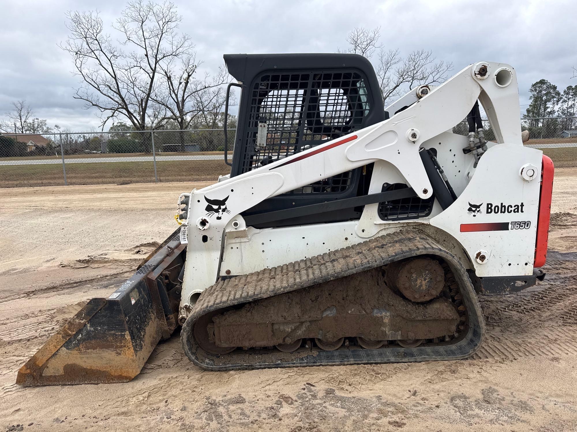 2016 BOBCAT T650 SKID STEER (A52709)