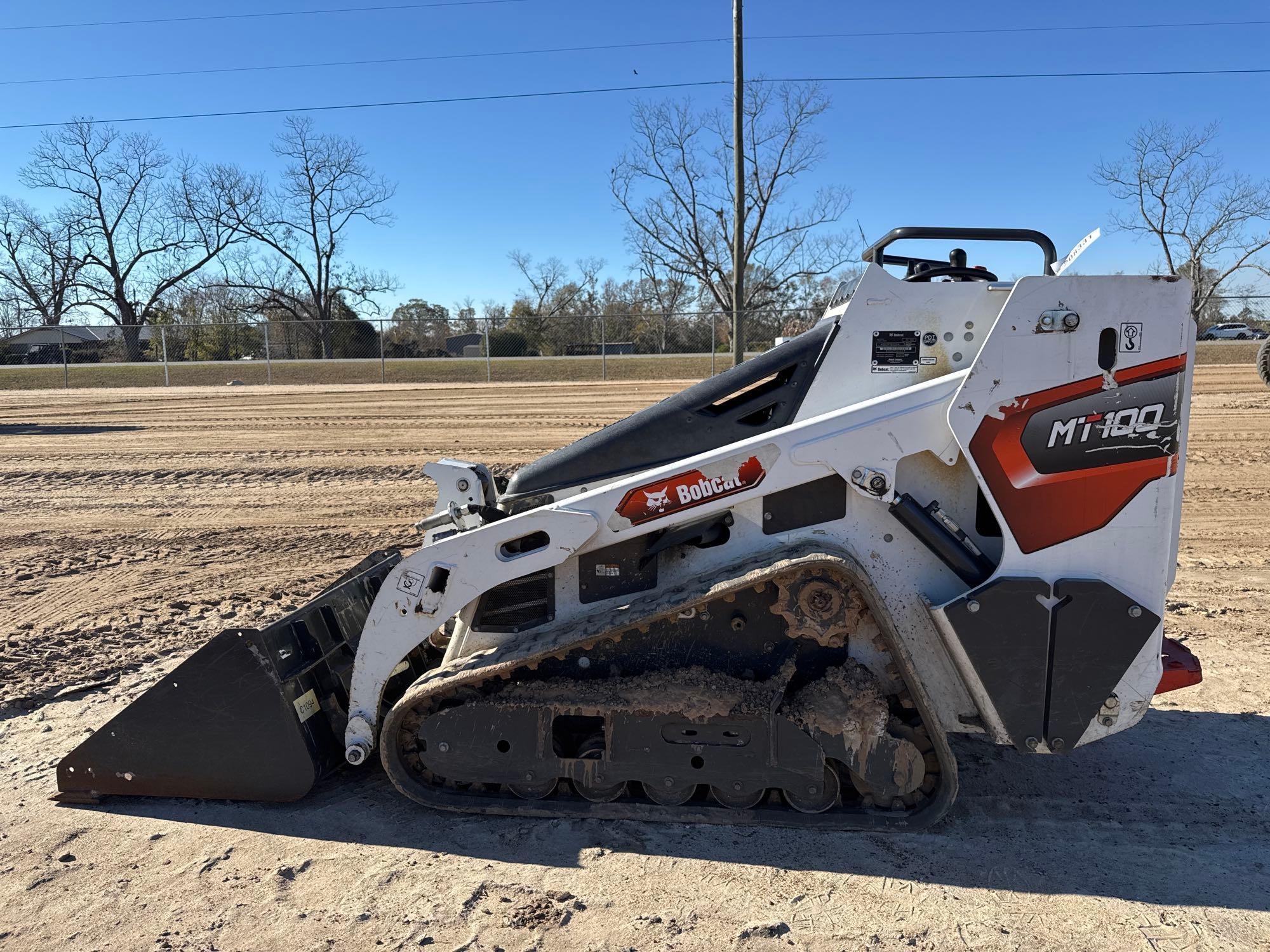 2022 BOBCAT MT100 STAND-ON SKID STEER (A60429)