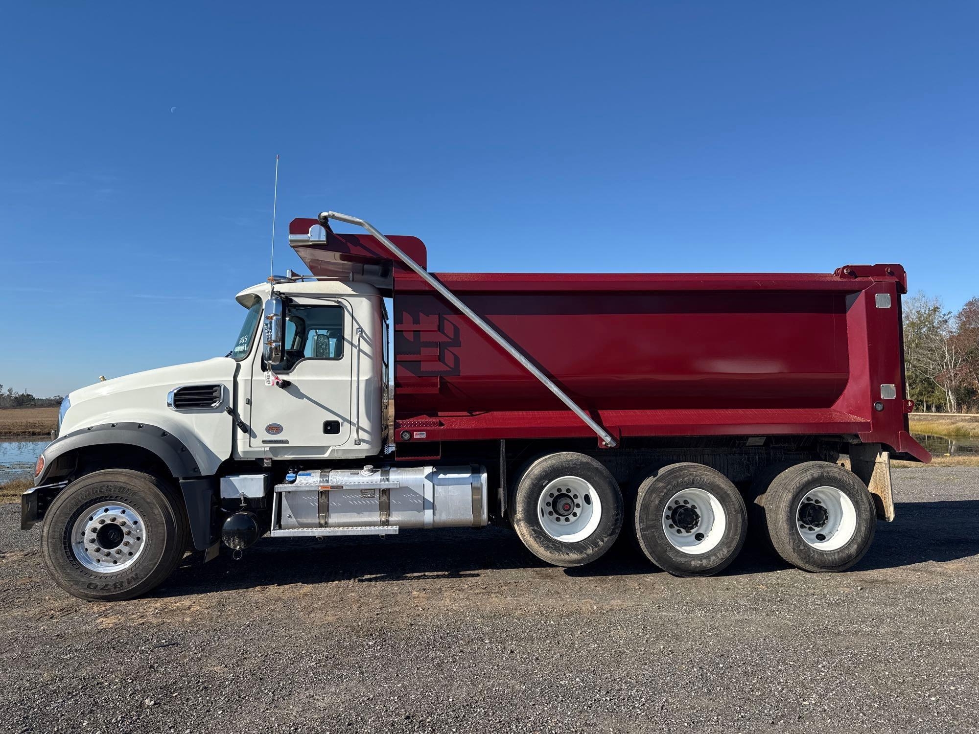 2025 MACK GR64F DUMP TRUCK (A59823)