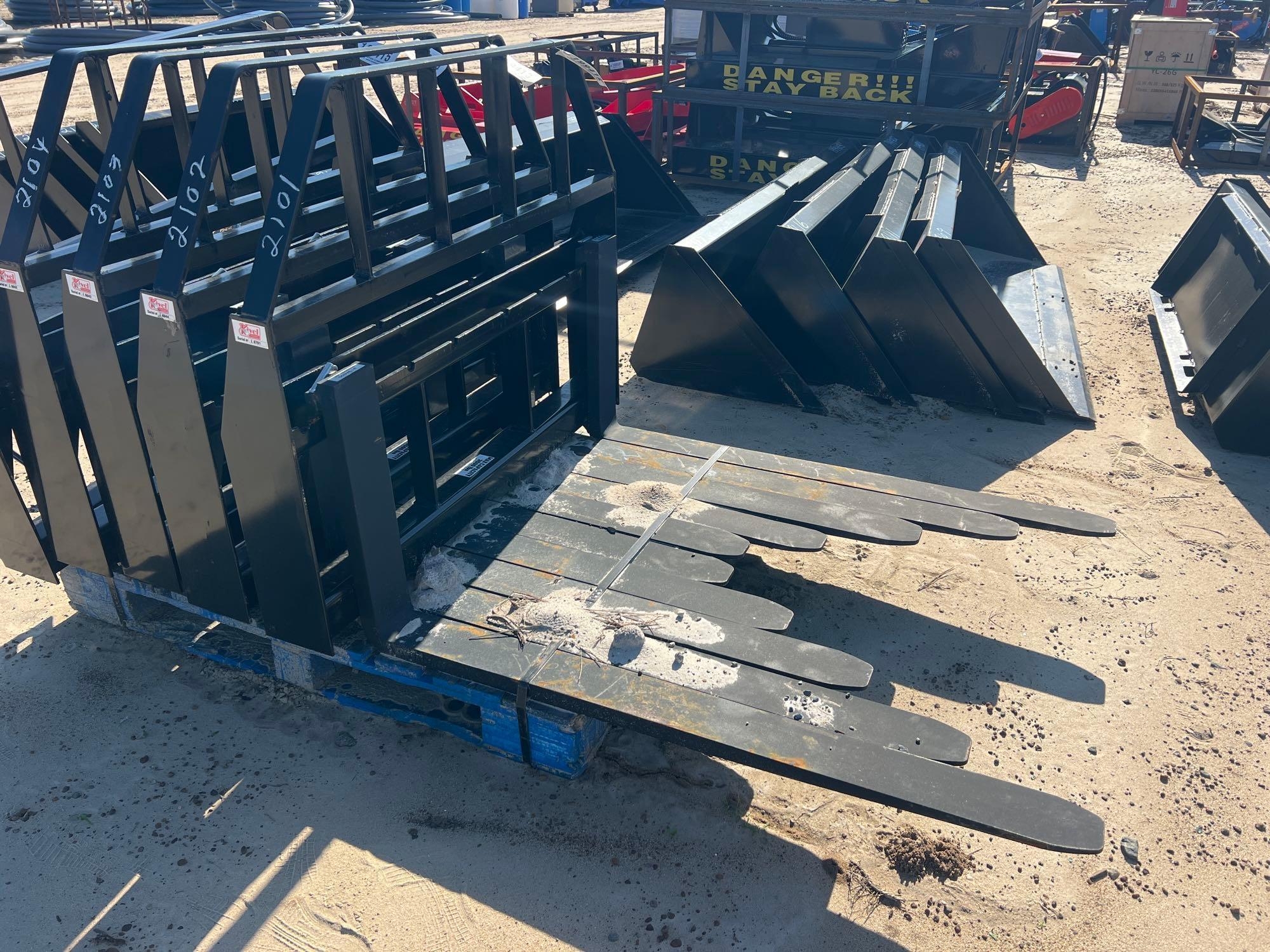 UNUSED KIVEL 3500# PALLET FORKS (A51248)