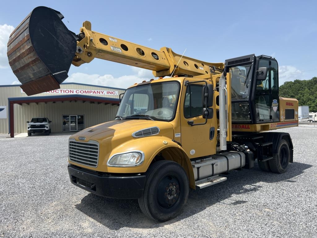 2016 Freightliner Gradall D152 Truck Mounted Excav (A53117)