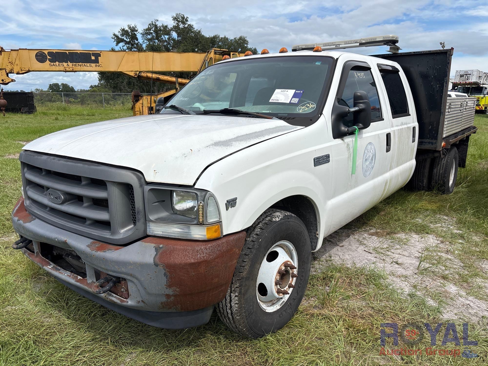 2002 Ford F-350 Flatbed Truck (A51691)