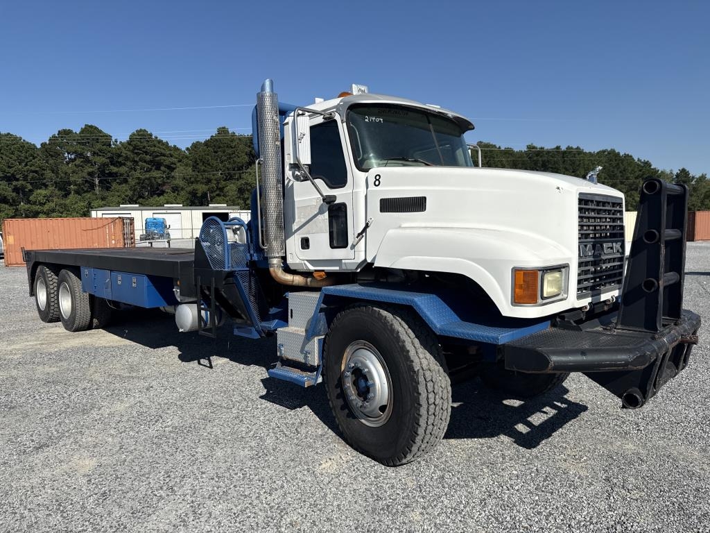 2007 Mack Winch Truck (A53117)
