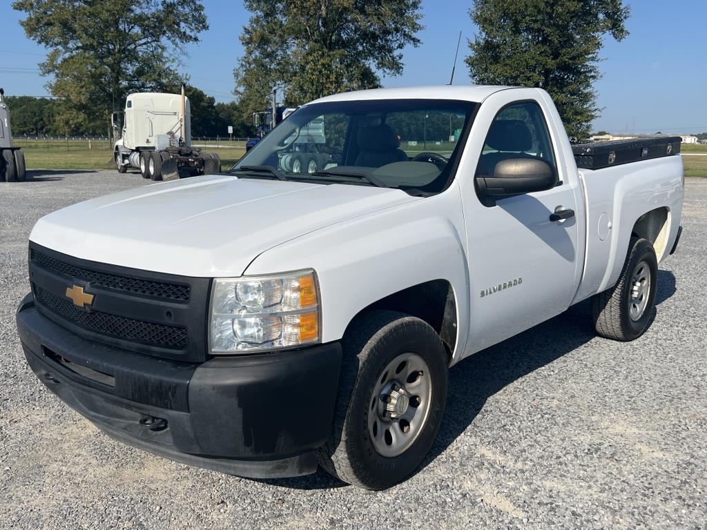 2013 Chevrolet Silverado 1500 Pickup Truck (A53117)