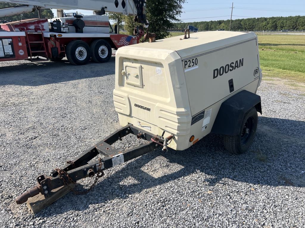 Doosan P250 Trailer Mounted Air Compressor (A53117)