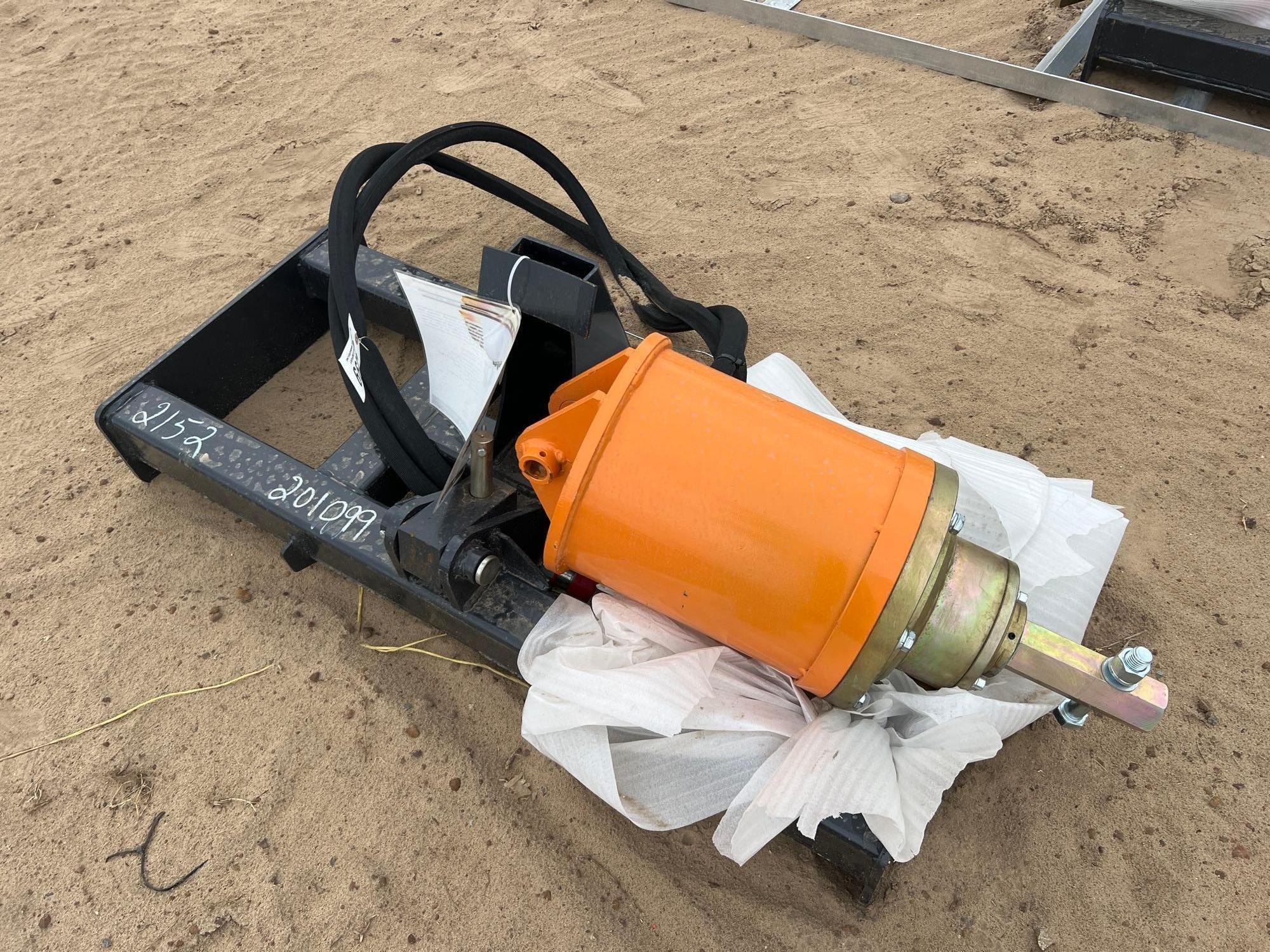 UNUSED LANDHONOR AD-12-23C HYD AUGER (A54757)