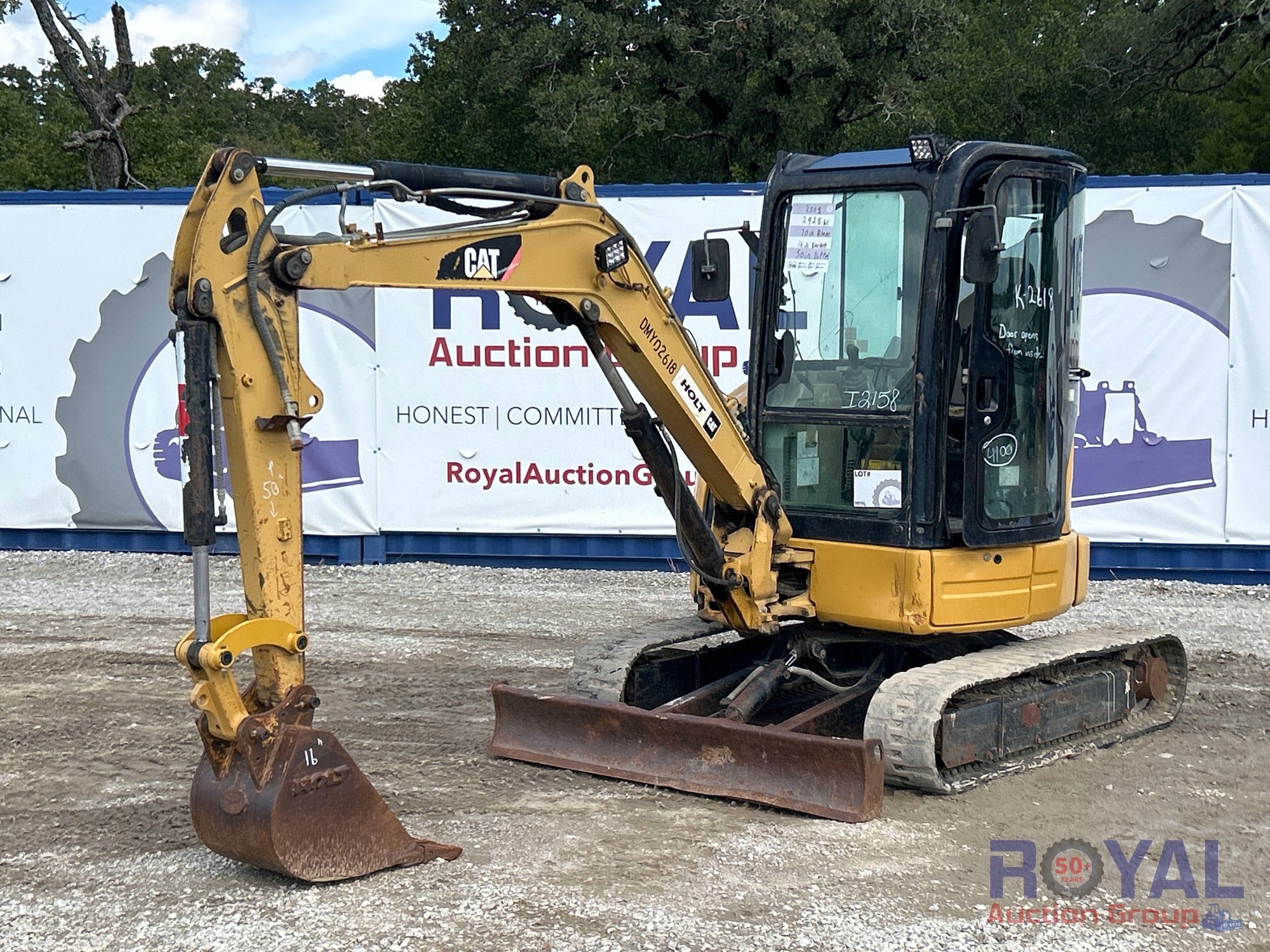 2008 Caterpillar 303.5C Mini Excavator (A52377)