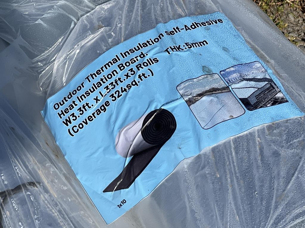UNUSED Roof Thermal Insulation (A53117)