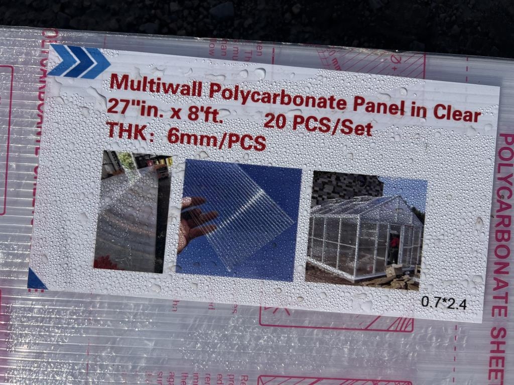 UNUSED Clear Multi-wall Polycarbonate Pane (A53117)