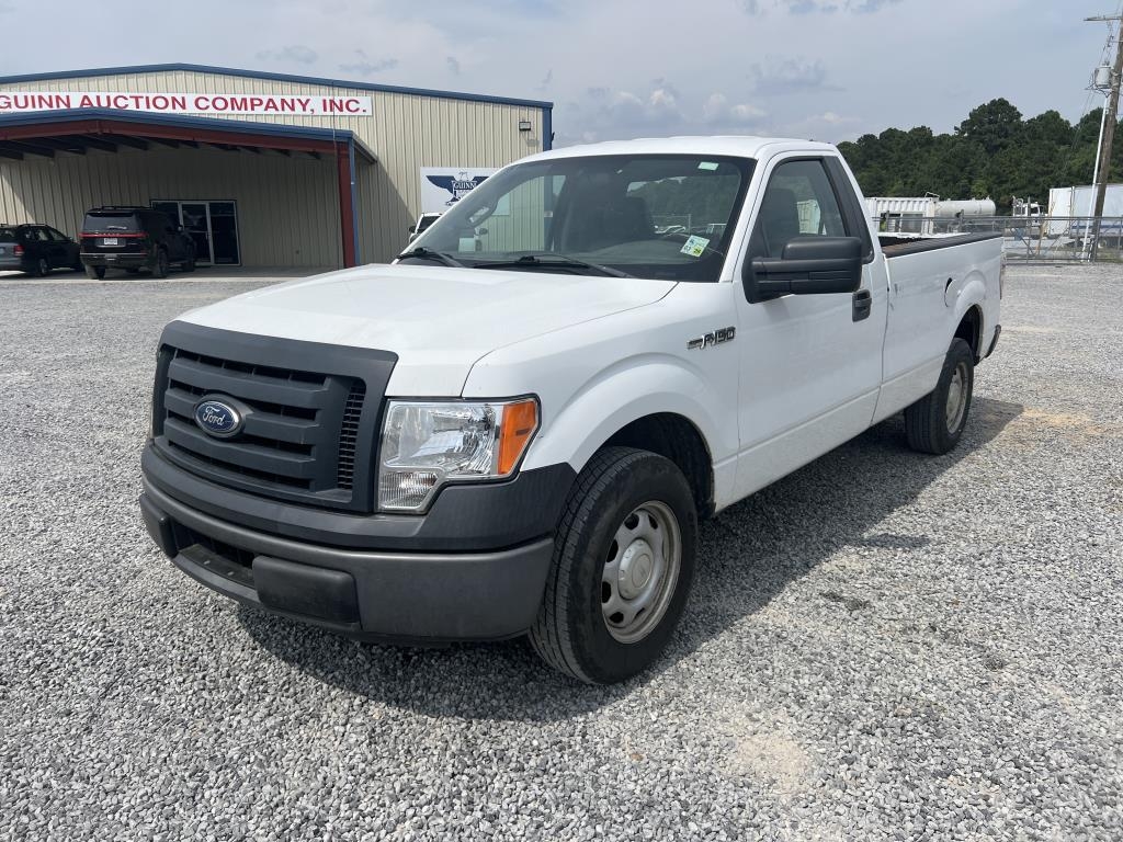2014 Ford F150 XL Pickup Truck (A53117)