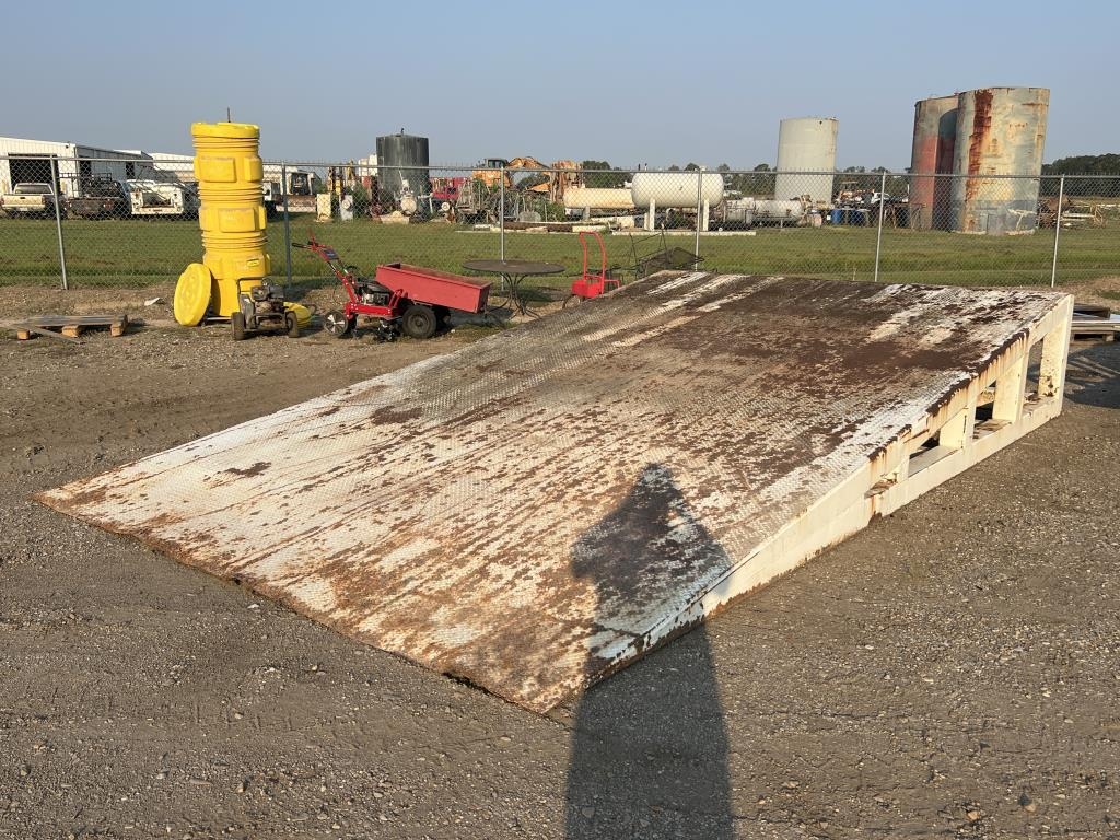 Loading Dock (A53117)