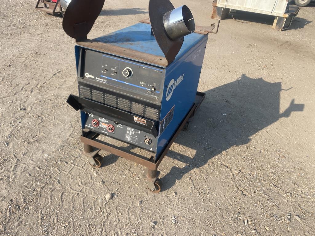 Miller Deltaweld 452 Welding Machine (A53117)