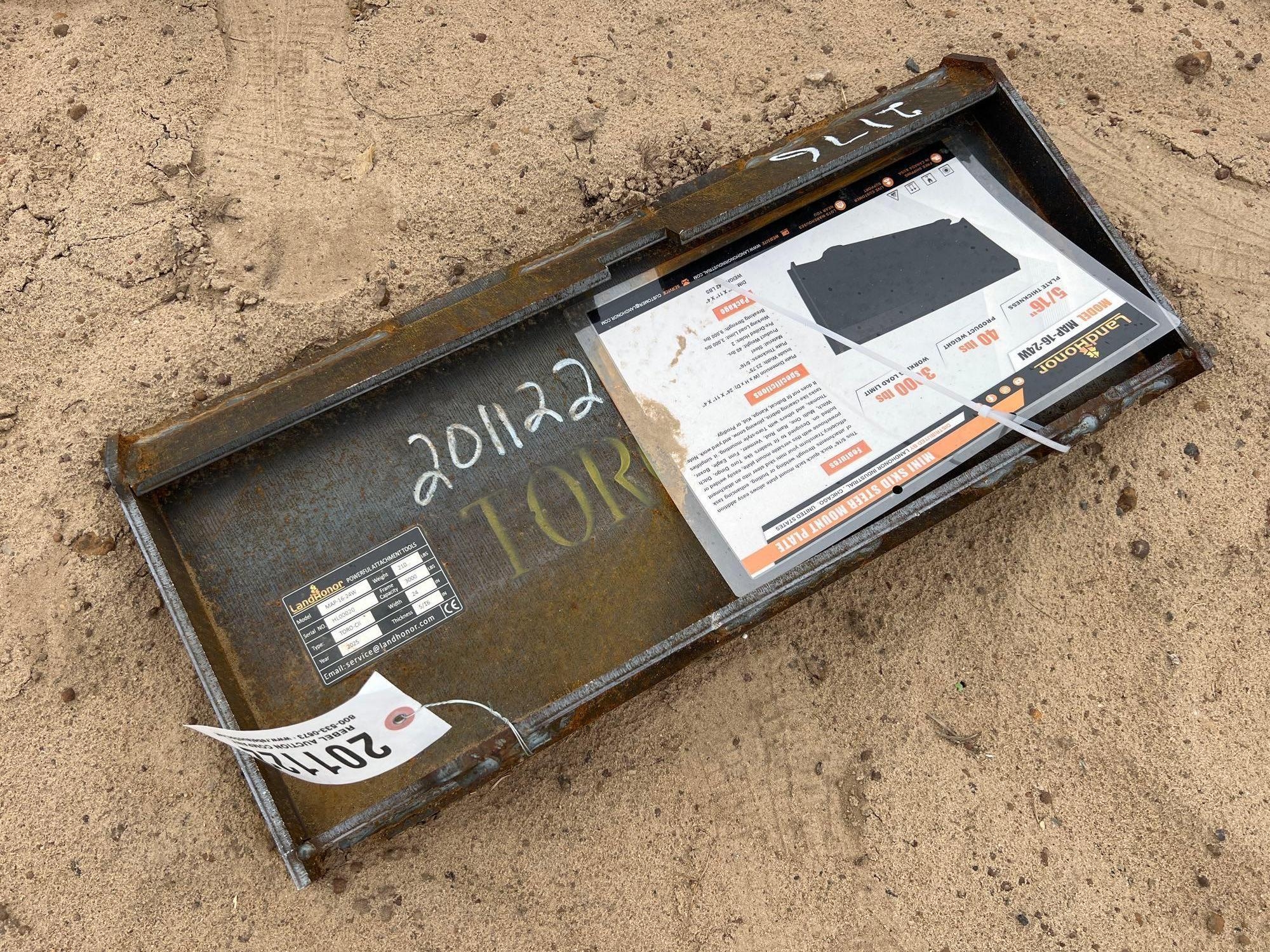 UNUSED LANDHONOR MAP-16-24W MINI MOUNT PLATE (A54757)