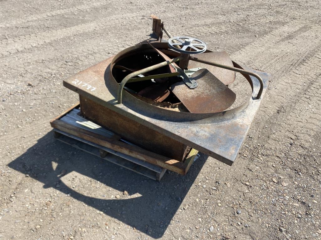 Attic fan with vent (A53117)
