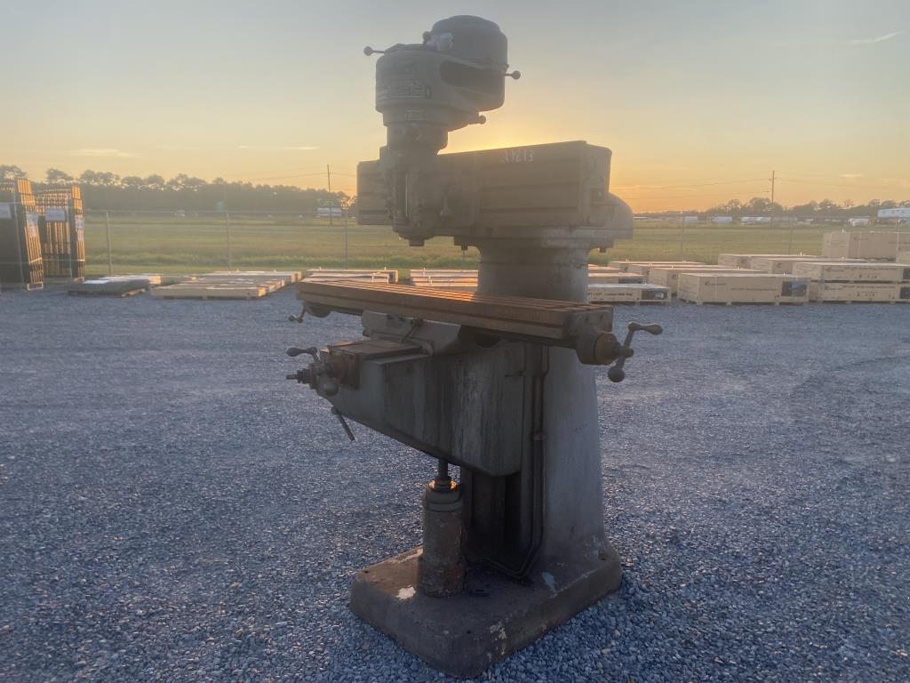 Bridgeport Milling Machine (A53117)