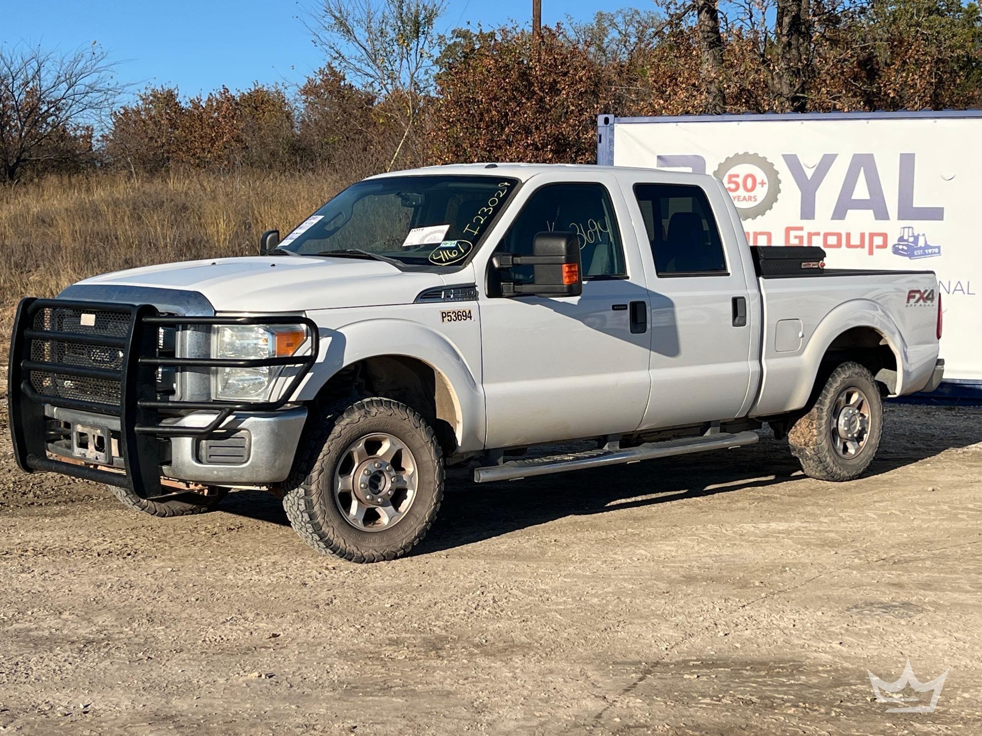 2014 Ford F-250 Crew Cab 4X4 Pickup Truck (A55973)