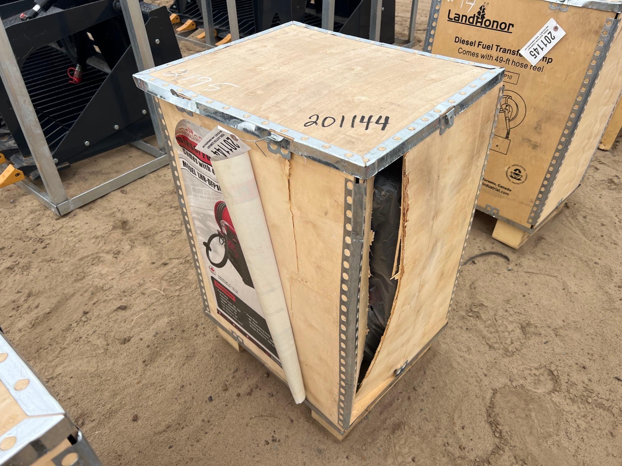 UNUSED LANDHONOR LHR-DFP10 DSL FUEL TRANSFER PUMP (A54757)