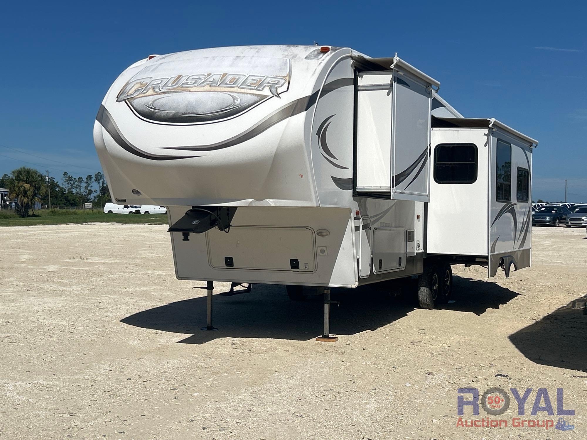 Travel Trailer (A48082)