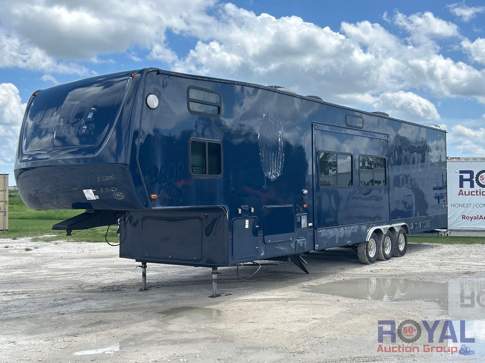 Tri-Axle Police Travel Trailer (A51694)