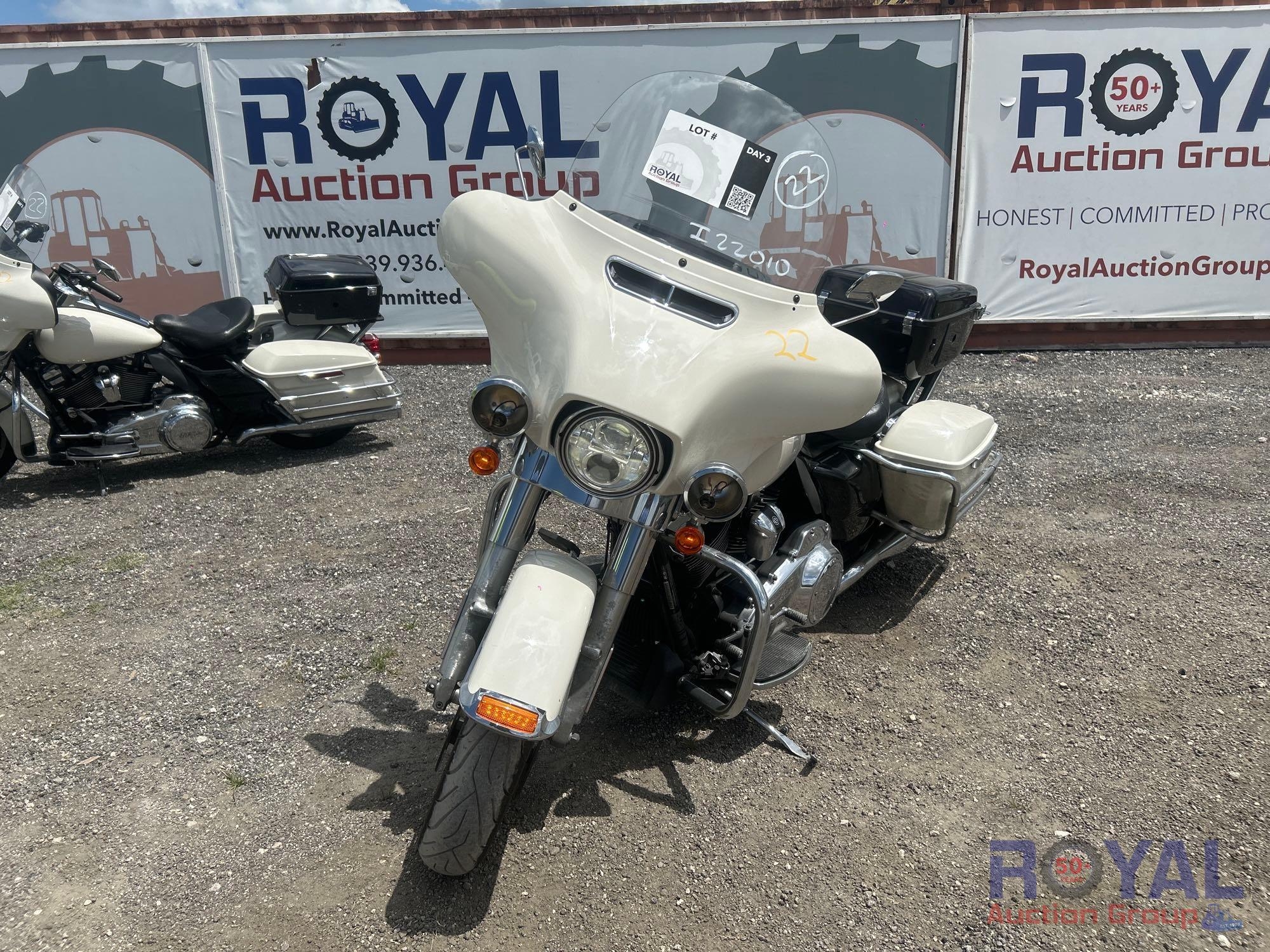 Harley Davidson 114 Police (A50324)