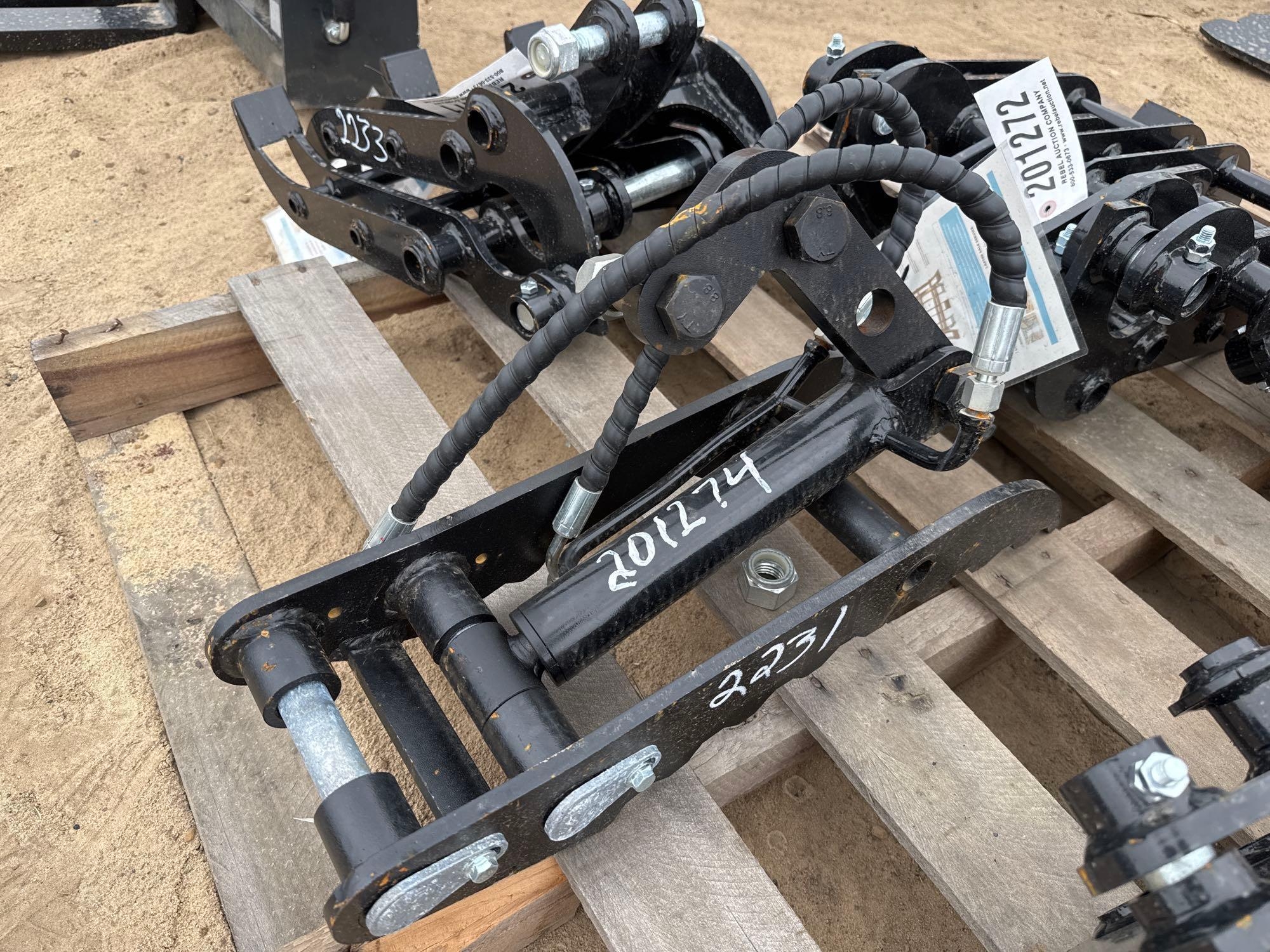 UNUSED IRANCH HYD EXCAVATOR THUMB CLAMP (A54757)