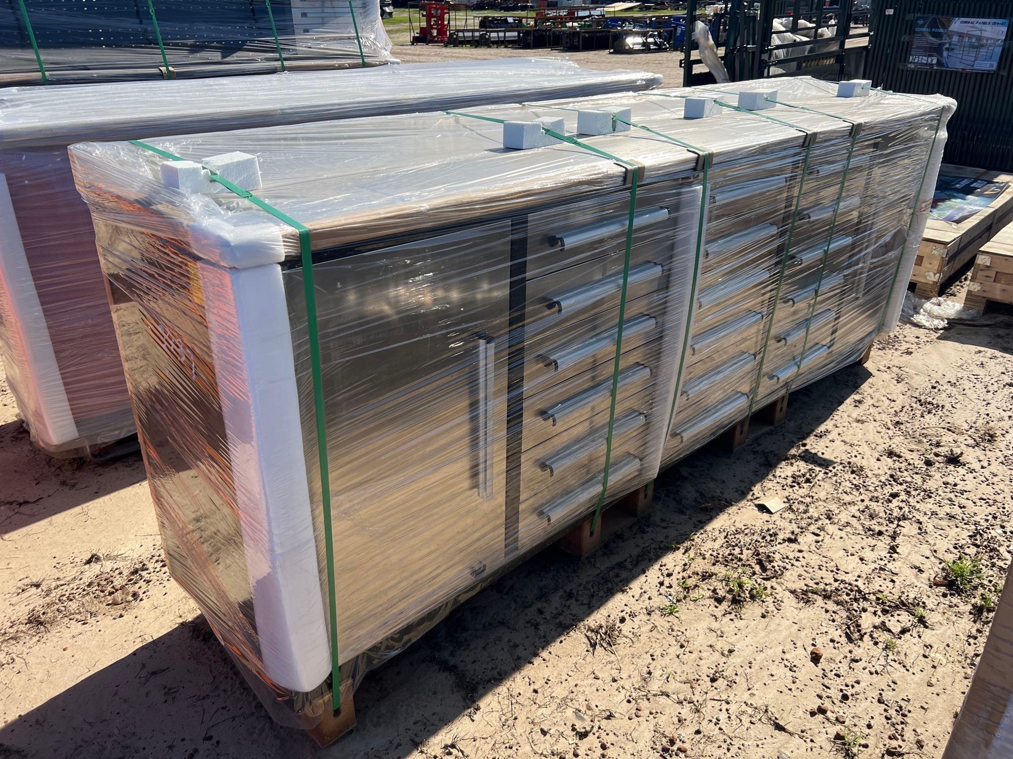UNUSED CHERY INDUSTRIAL 10' - 18 DRAWER WORKBENCH (A51248)