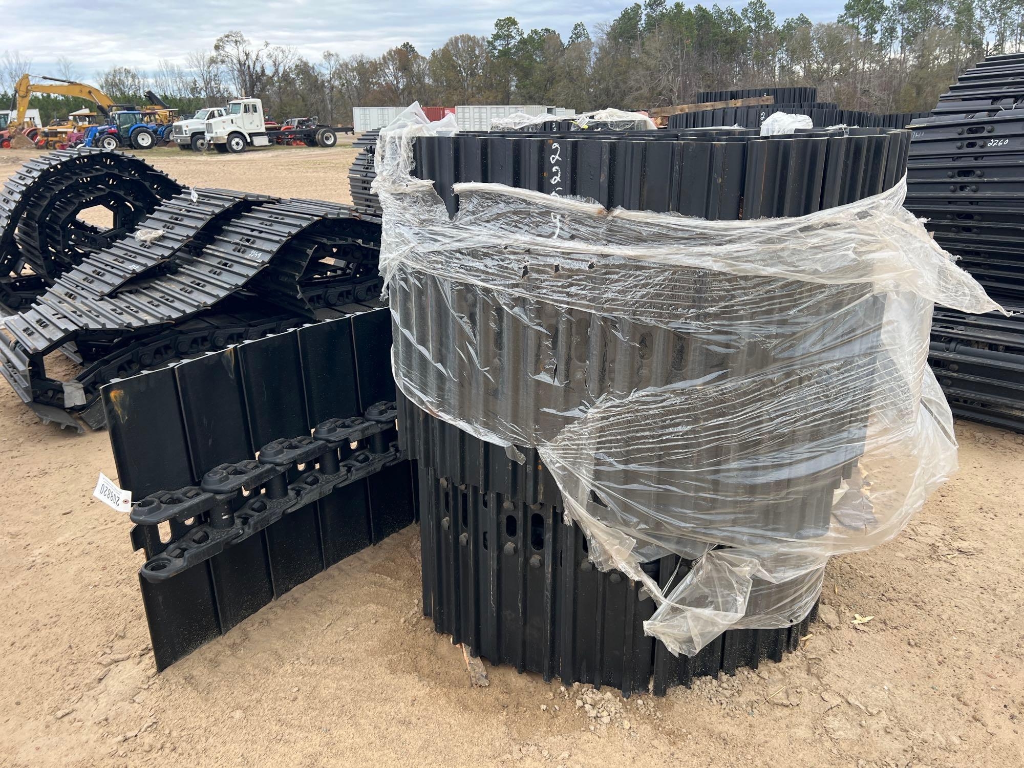 (2) UNUSED 31" X 8 MM EXCAVATOR TRACKS W/ PINS (A60432)