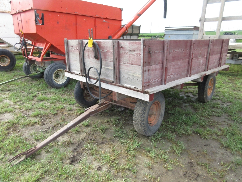 Wooden Dump Barge Wagon (A50515)