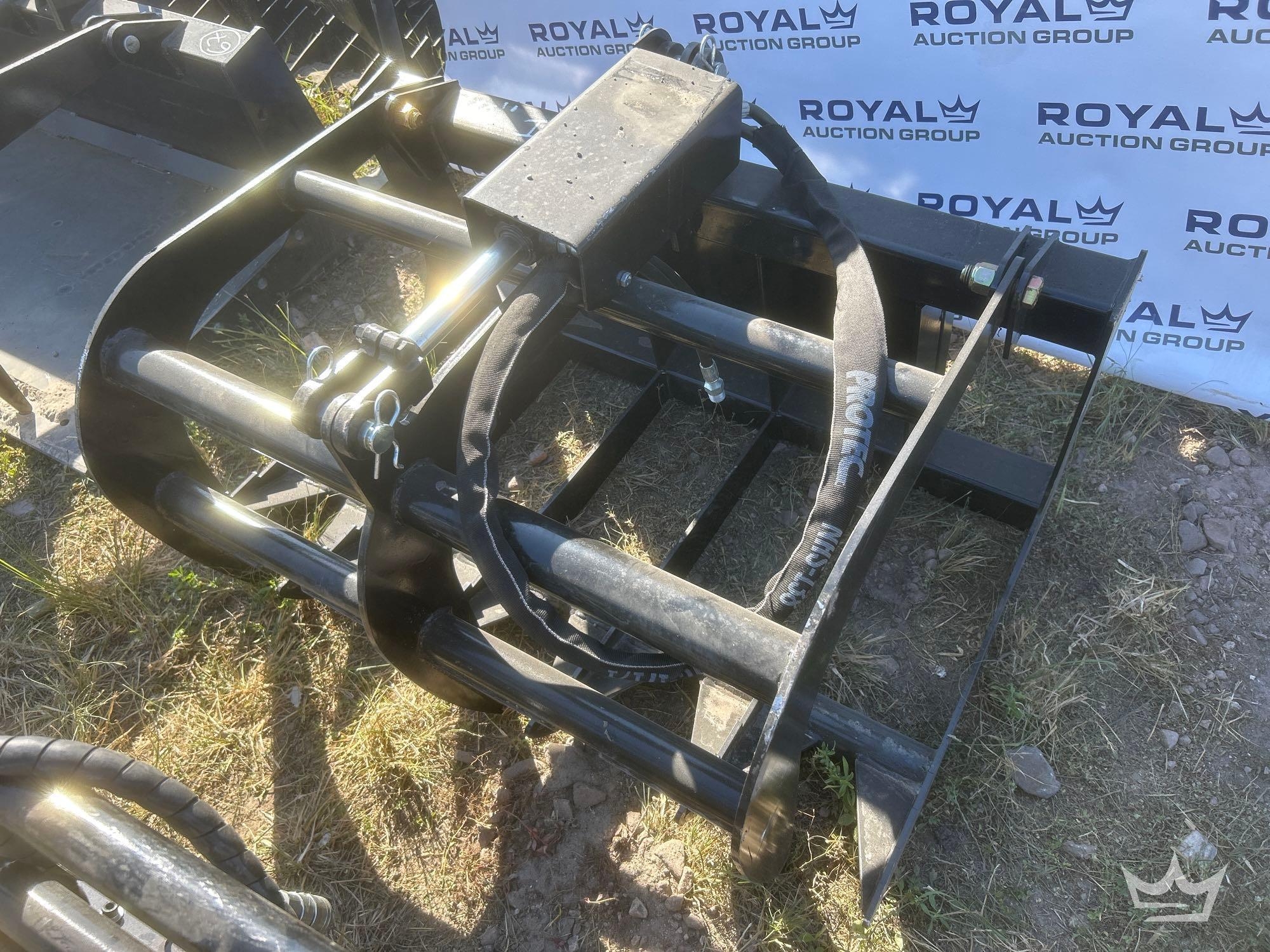 2025 JMR 40in Single Cylinder Brush Grapple Mini Skid Steer Attachment (A56857)