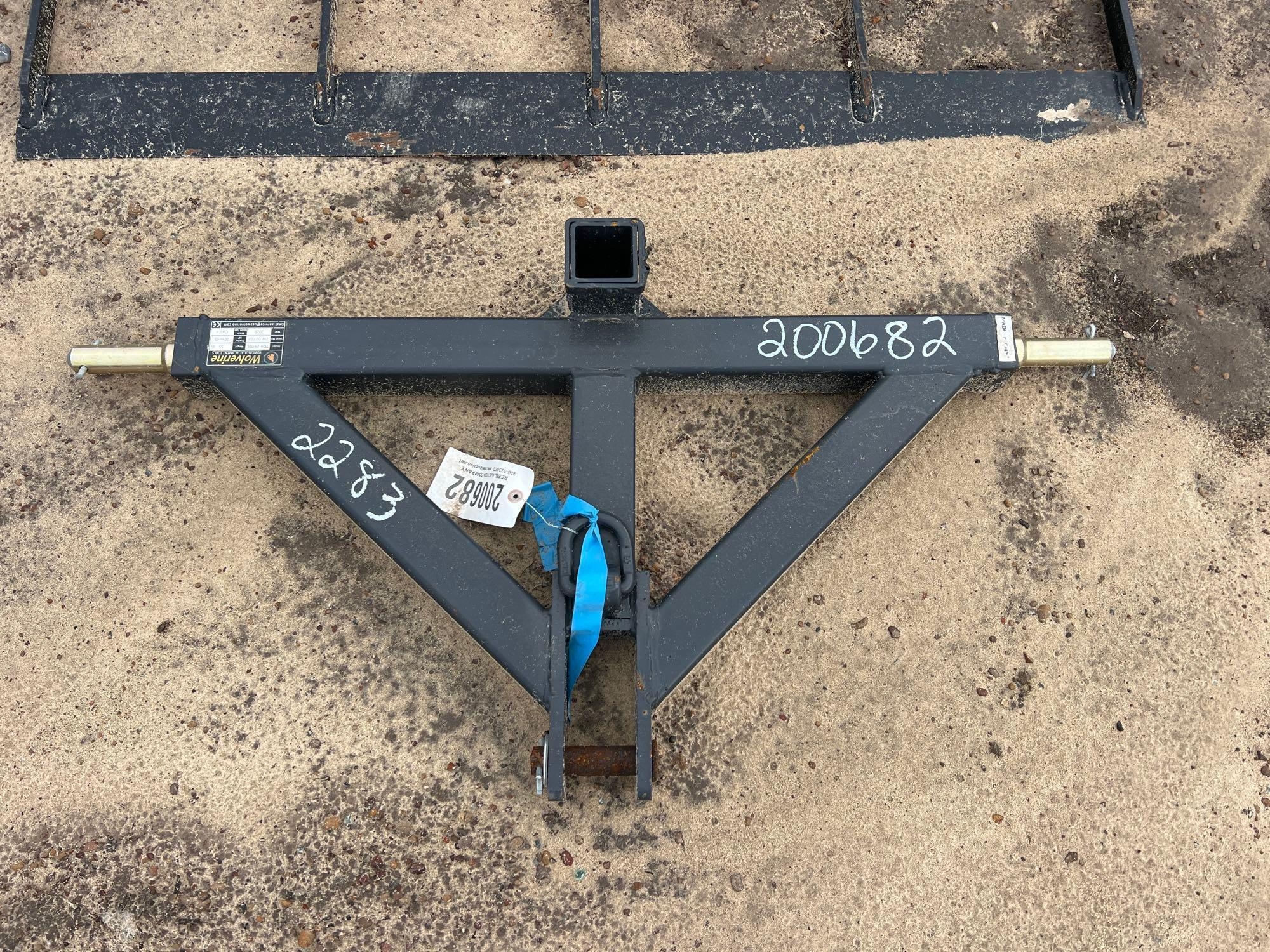 UNUSED WOLVERINE TQH-26-02C CLASS II 3 PT HITCH (A58376)