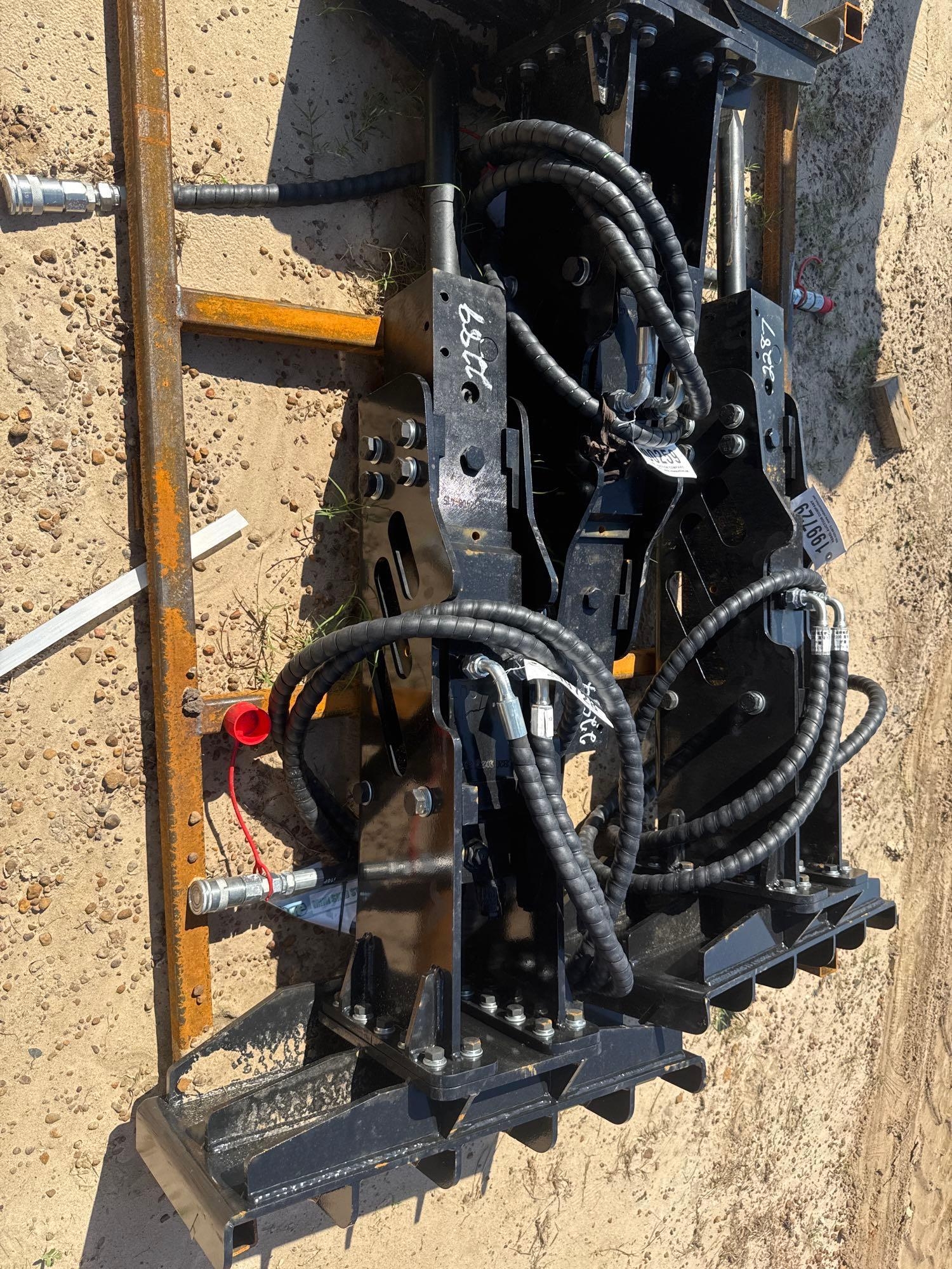 UNUSED FUTURE FT-P45 HYD BREAKER HAMMER (A51248)