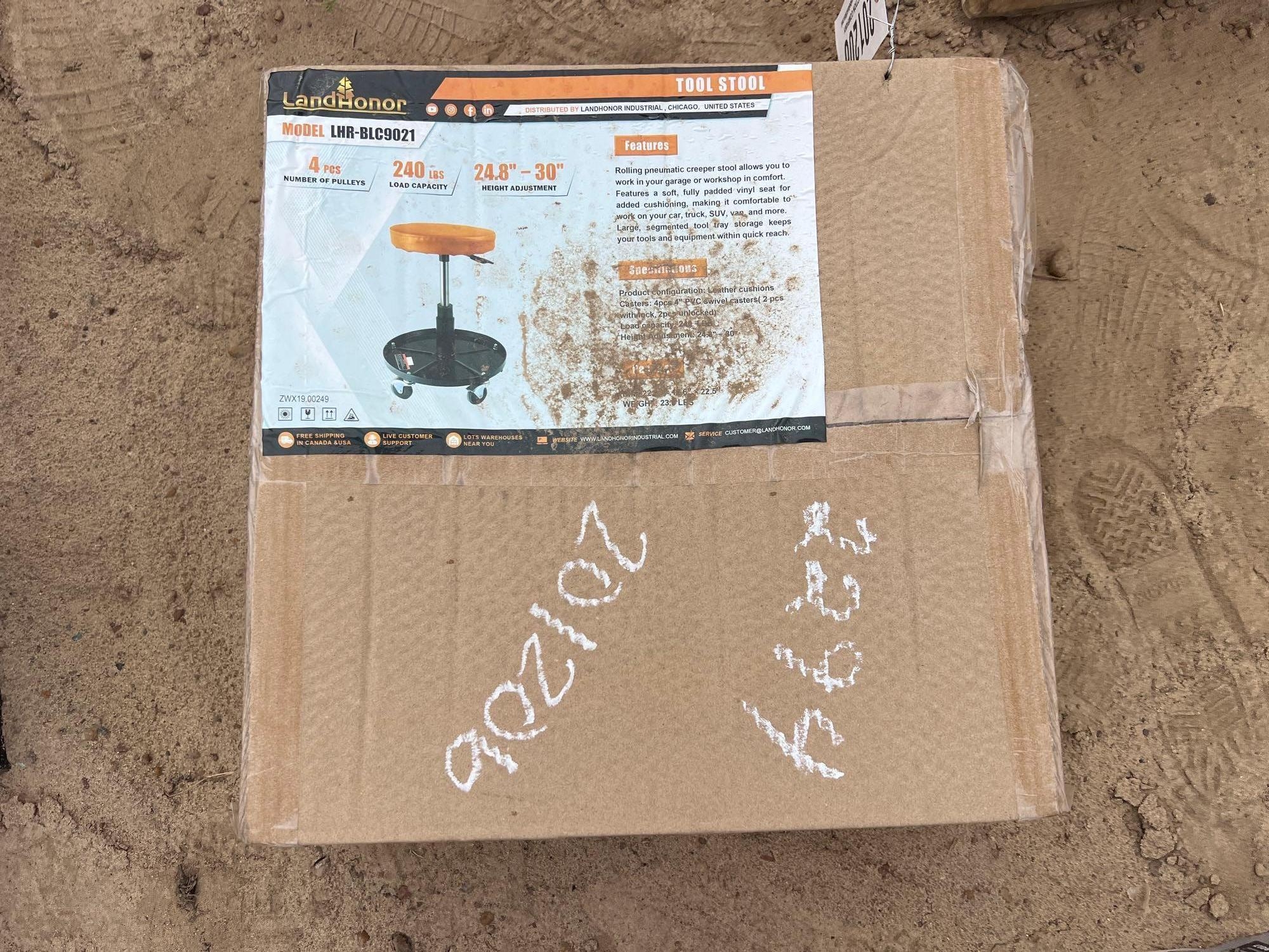 UNUSED LANDHONOR LHR-BLC9021 TOOL STOOL (A54757)