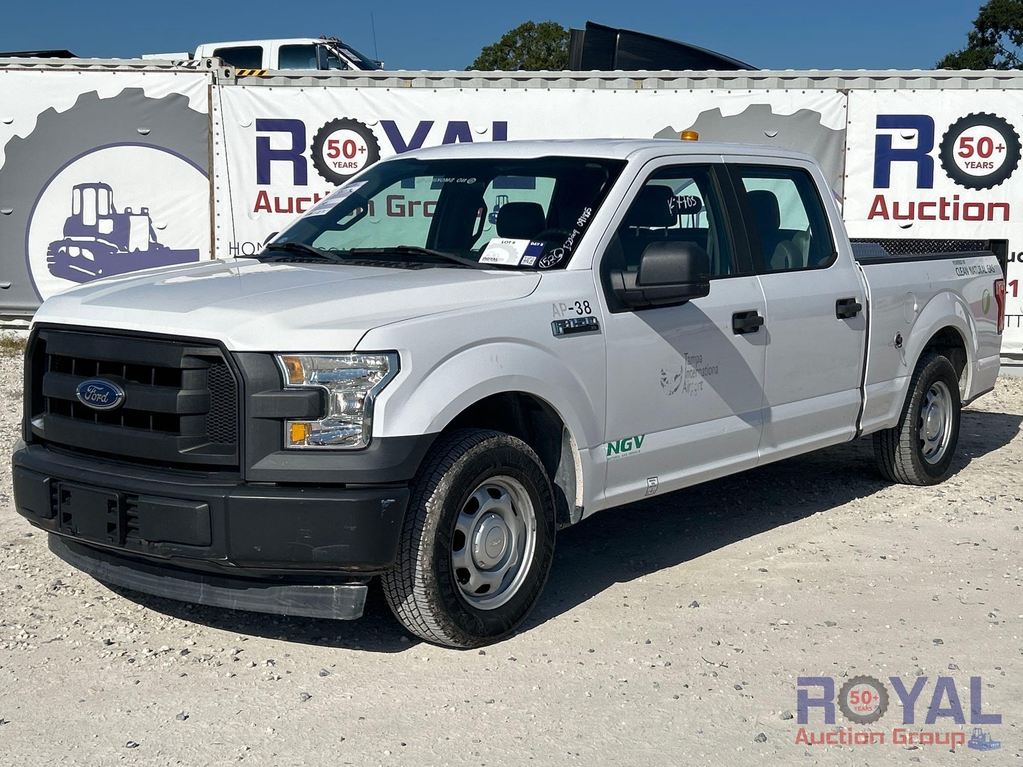 Year: 2017 Make: Ford Model: F-150 Vehicle Type: Pickup Truck Mileage: Plate: Body Type: 4 Door C... (A54814)