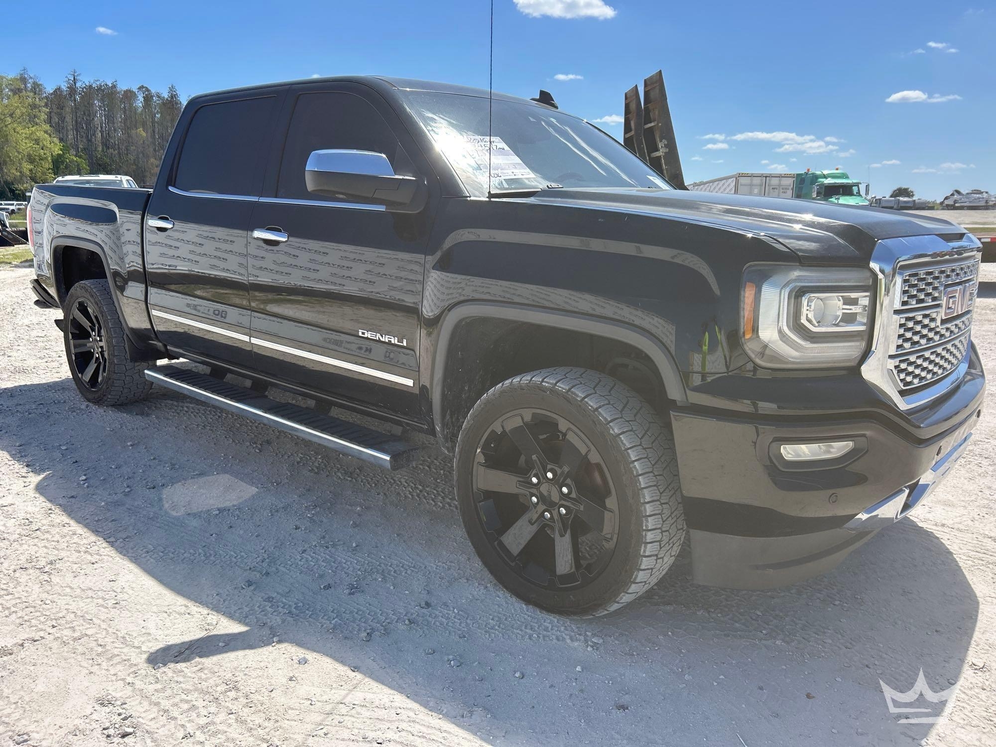 2016 GMC Sierra 1500 Crew Cab Pickup Truck (A64556)